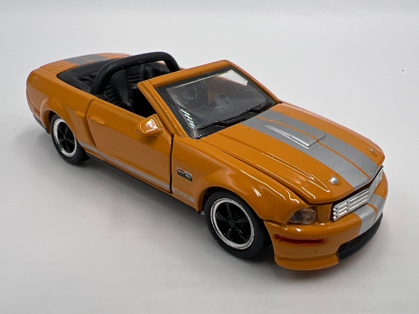2010 Shelby Collectibles 1/64 10 Car Set Exclusive 1/5000 Loose 2008 Shelby GT 500 Convertible Orange