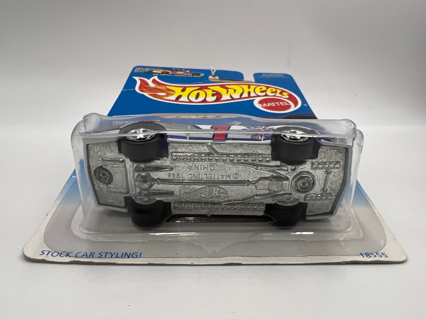 1997 Hot Wheels Collector #618 Chevy Stocker White Bad Card 240B