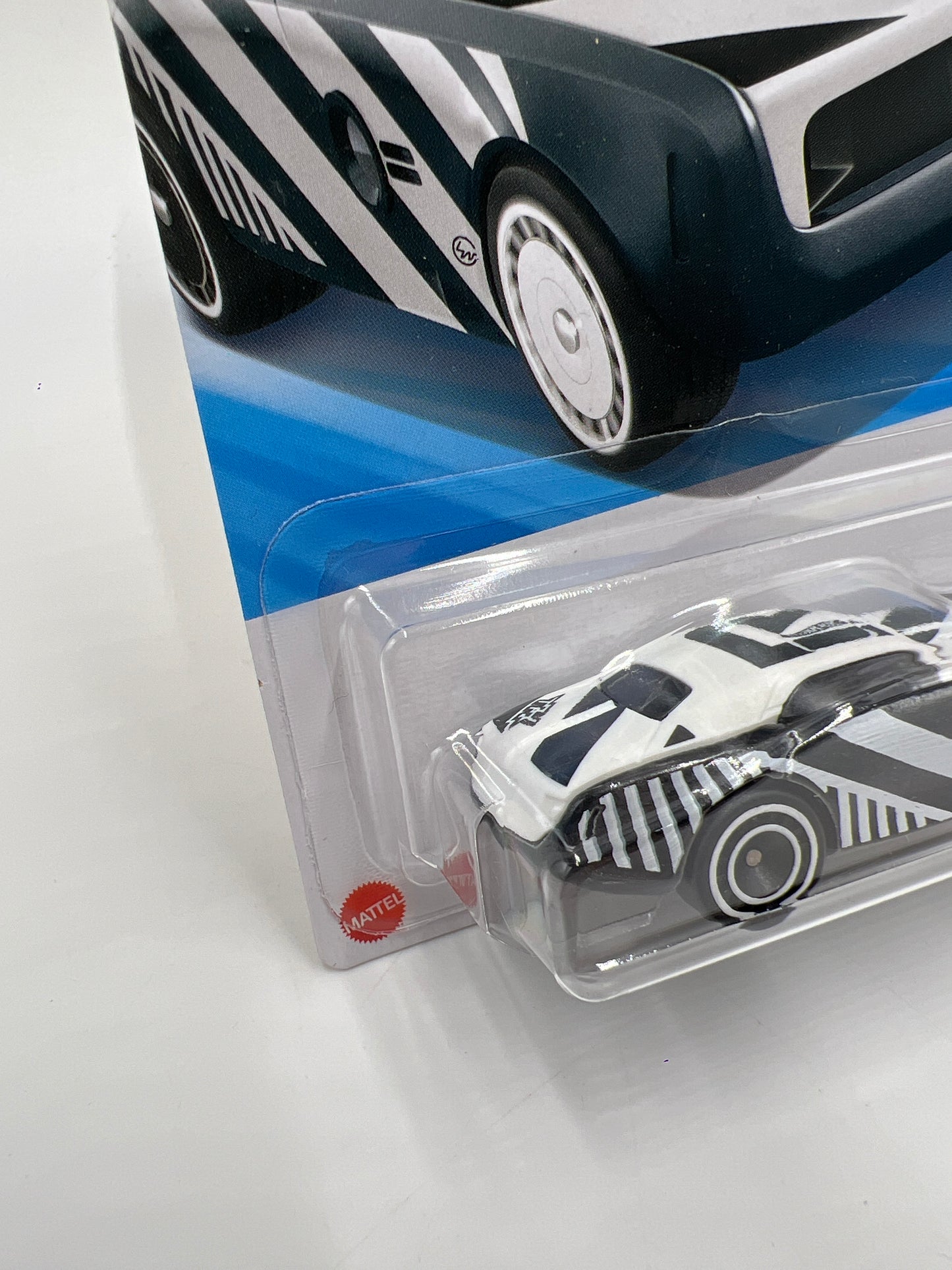 2025 Hot Wheels Factory Sealed Super Treasure Hunt #61 Hi-Roller II Black/White W/Protector