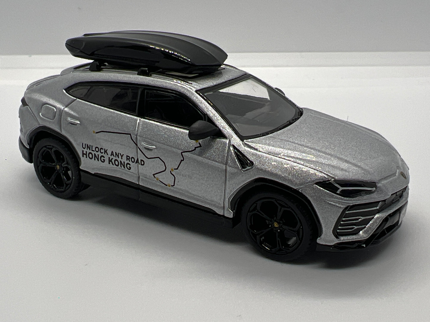 MiniGT X Lamborghini Hong Kong #443 Lamborghini Urus Silver