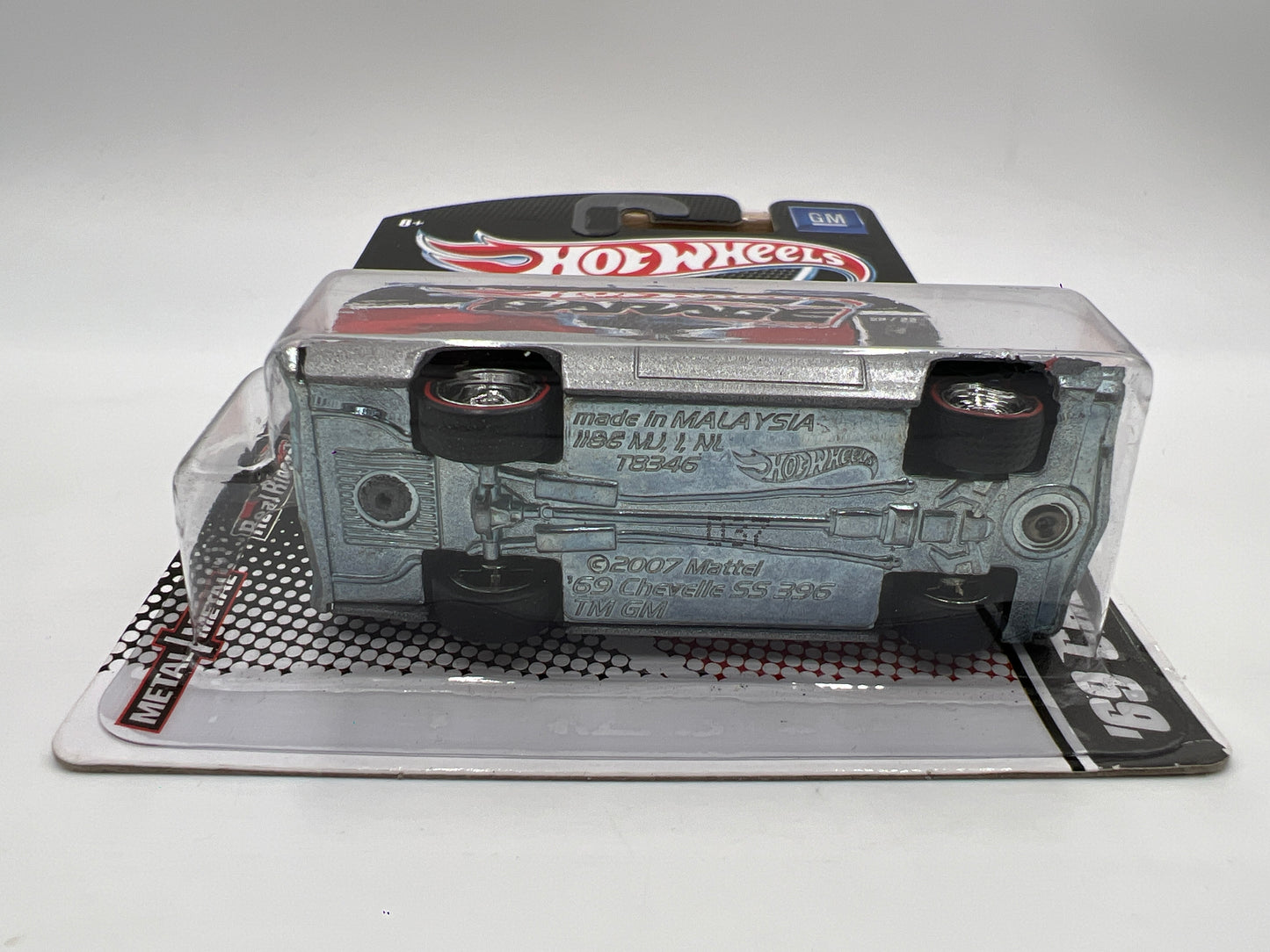 Hot Wheels Premium Garage Series #20 69 Chevelle SS 396 Silver W/Protector