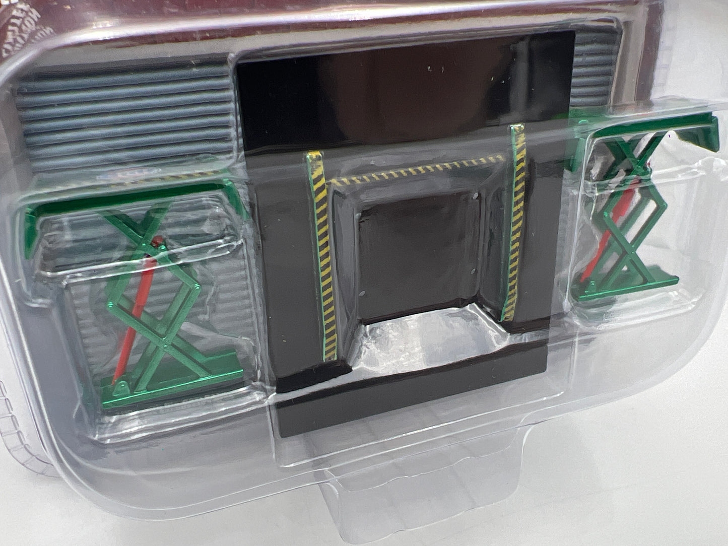 Greenlight Double Scissor Lifts Series 1 CHASE Gulf