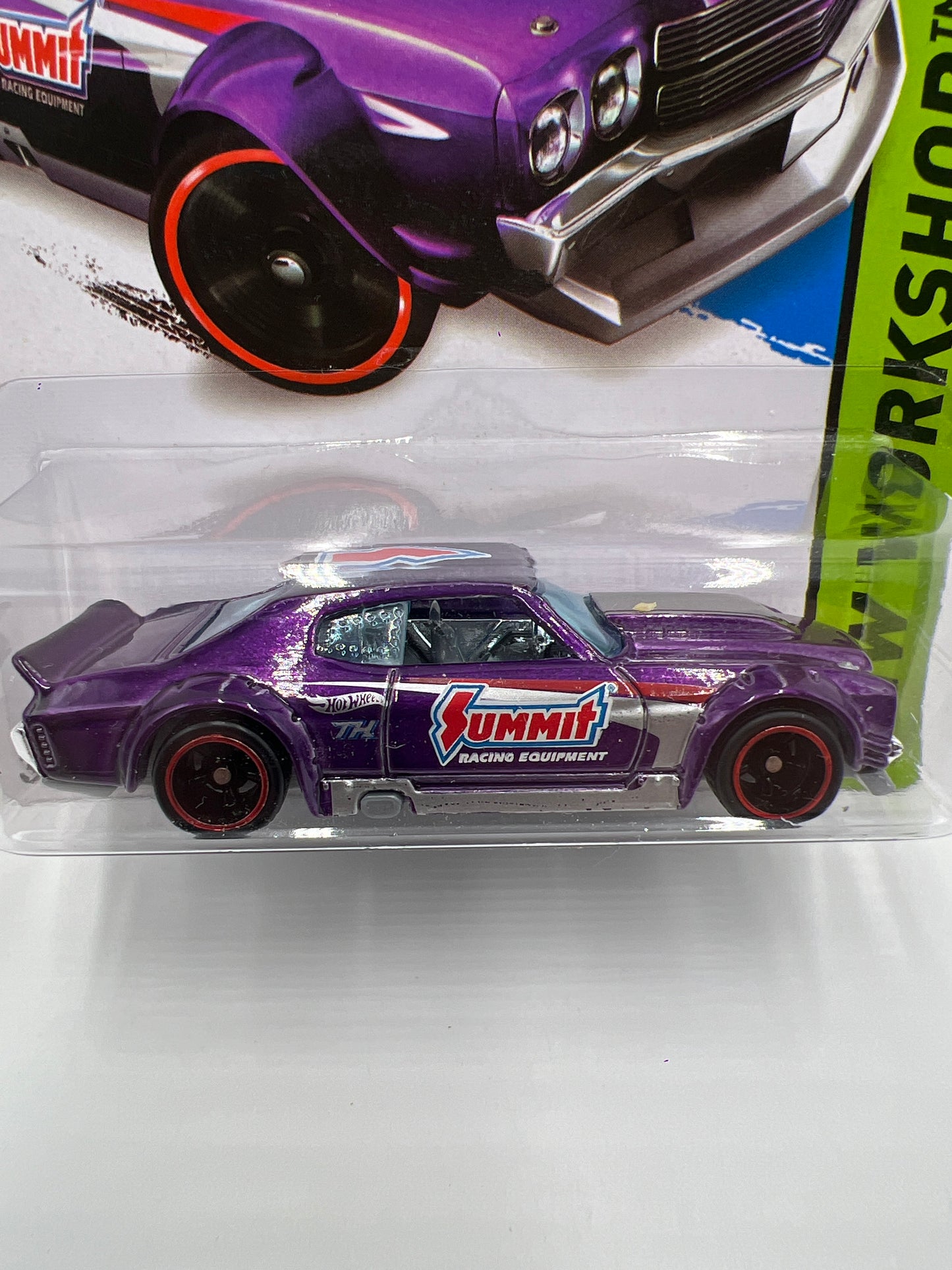 2014 Hot Wheels Super Treasure Hunt #243 70 Chevy Chevelle Purple Summit W/Protector Bad Card