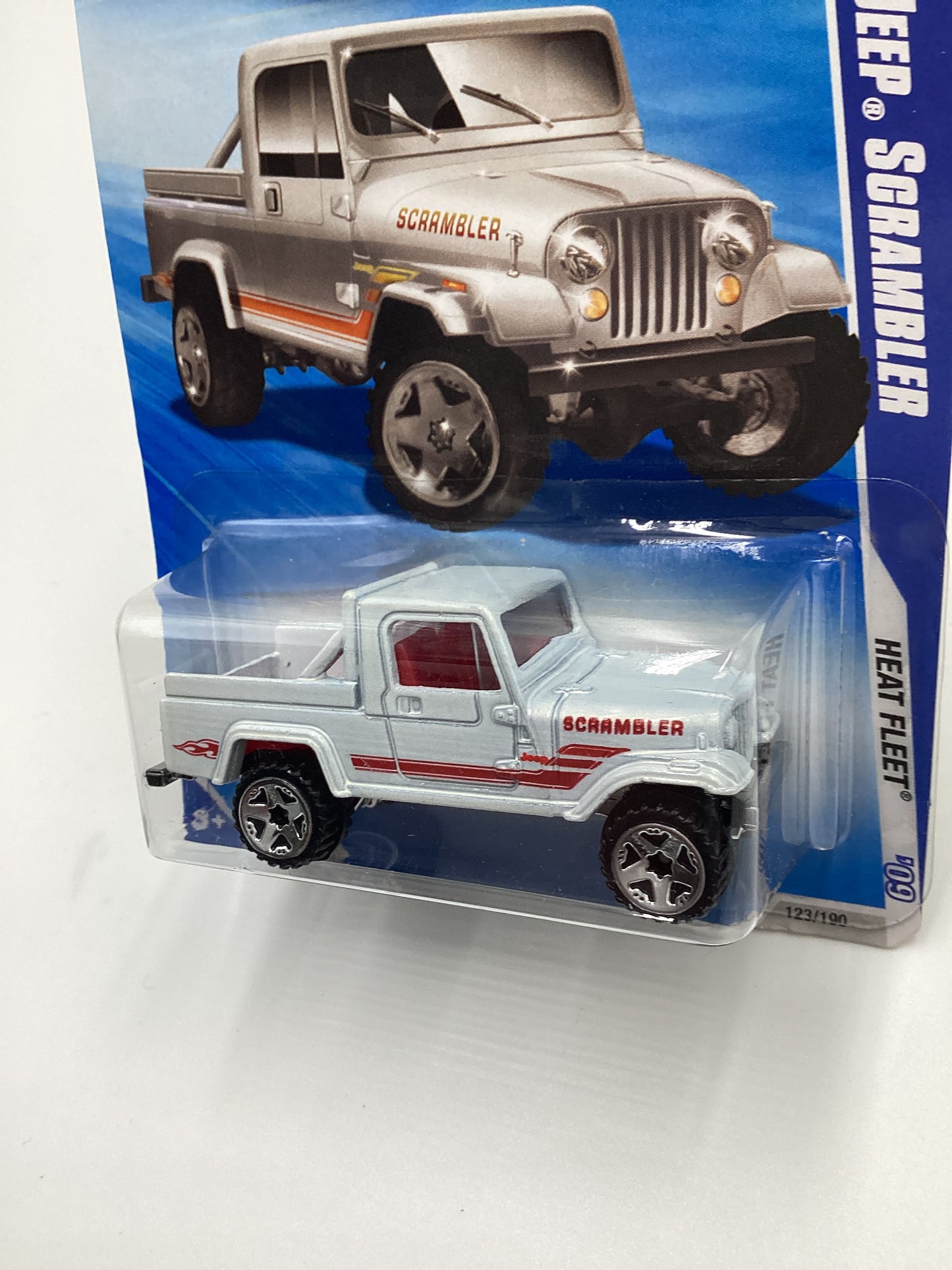 2009 Hot Wheels #123 Jeep Scrambler White