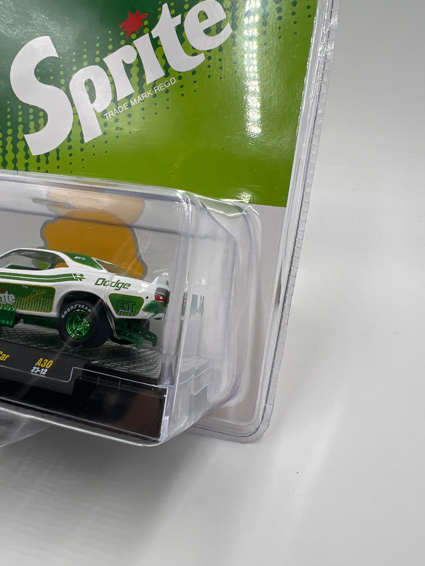 M2 Machines Coca Cola Sprite CHASE 1971 Dodge Challenger Funny Car Green/White A30