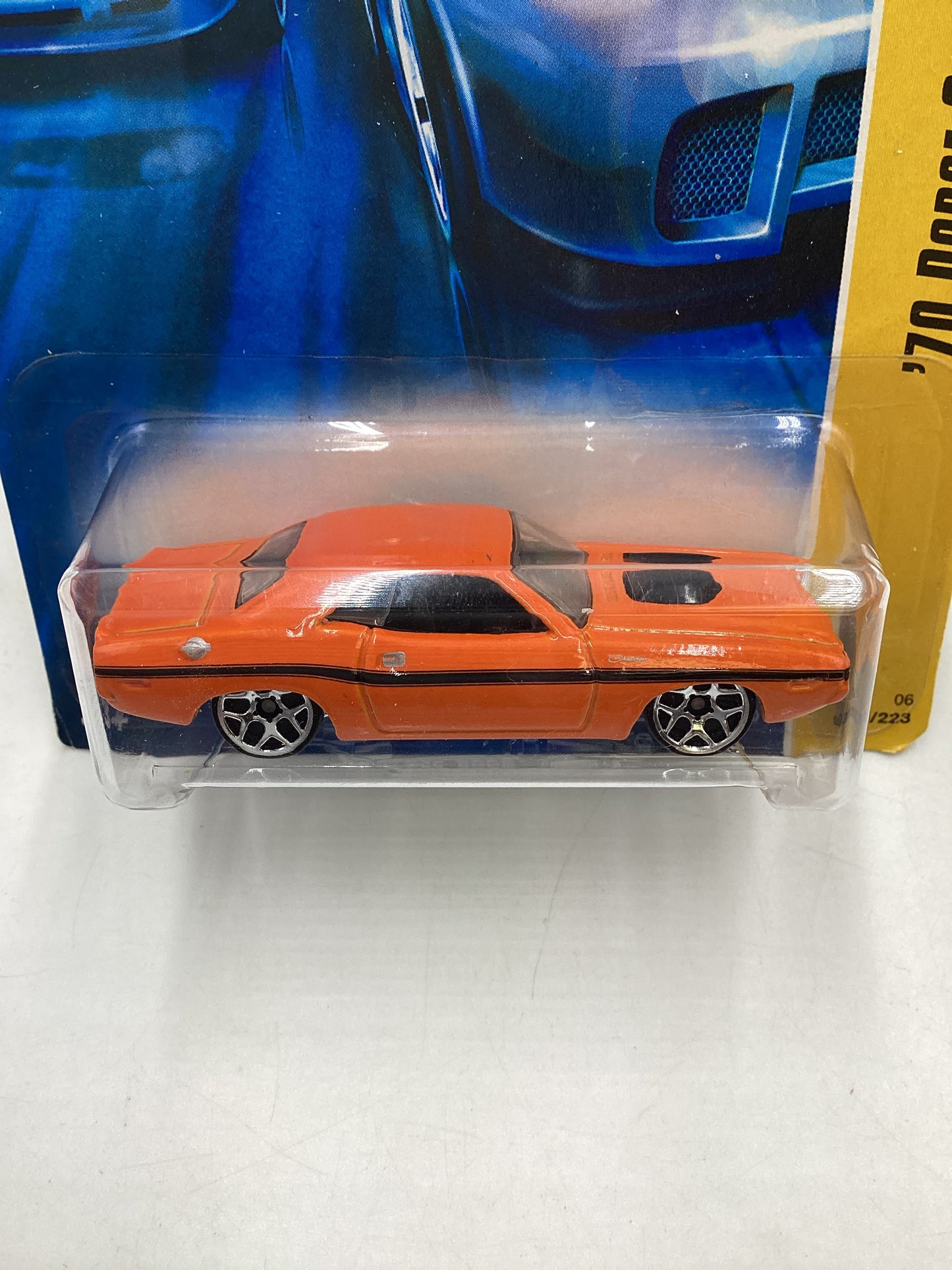 2007 Hot Wheels #029 Orange 70 Dodge Challenger Hemi 42D