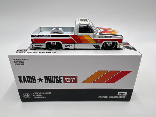 Mini GT x Kaido House #82 Chevrolet Silverado Kaido Works V1 White