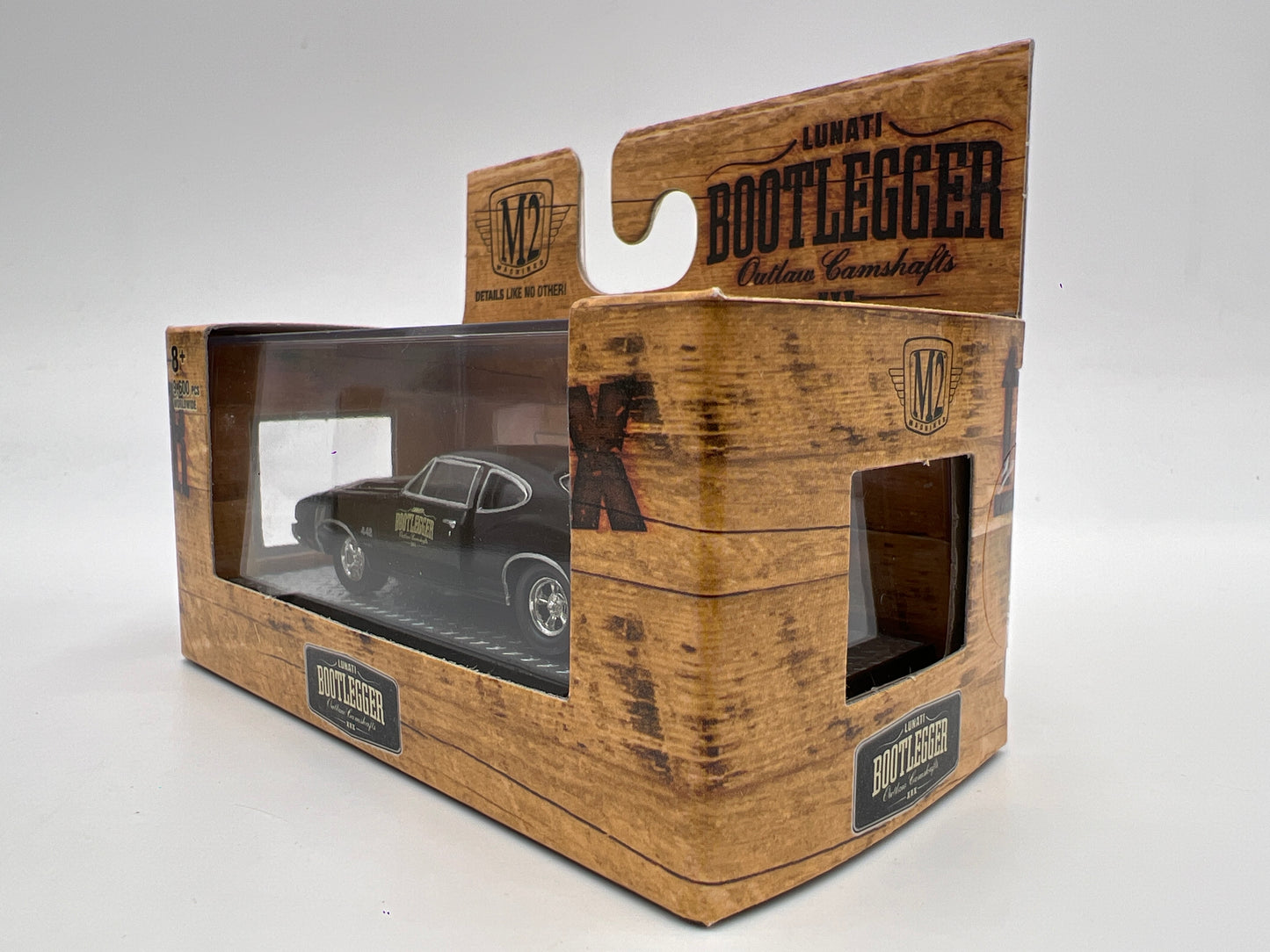 M2 Machines Lunati Bootlegger 1970 Oldsmobile Cutlass 442 W-30 Black S48