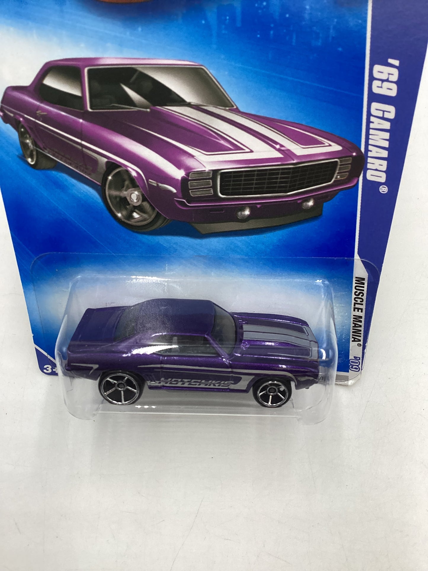 2009 Hot wheels #077 Purple 69 Camaro 14B