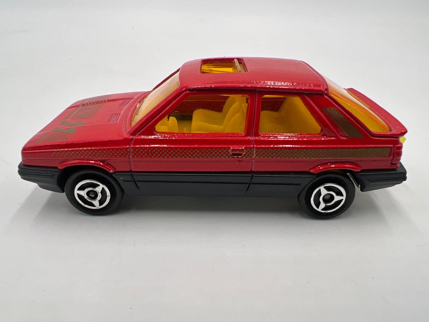 Majorette No. 275 Renault 11 Red Loose