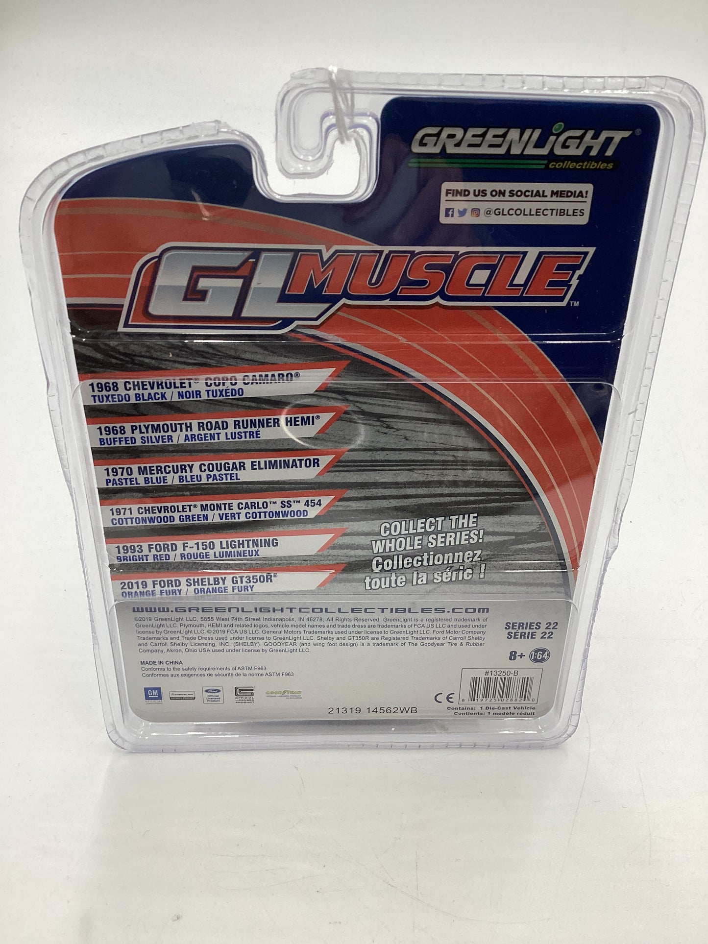 Greenlight GL Muscle Series Series 22 1968 Plymouth Road Runner Hemi Silver 178E