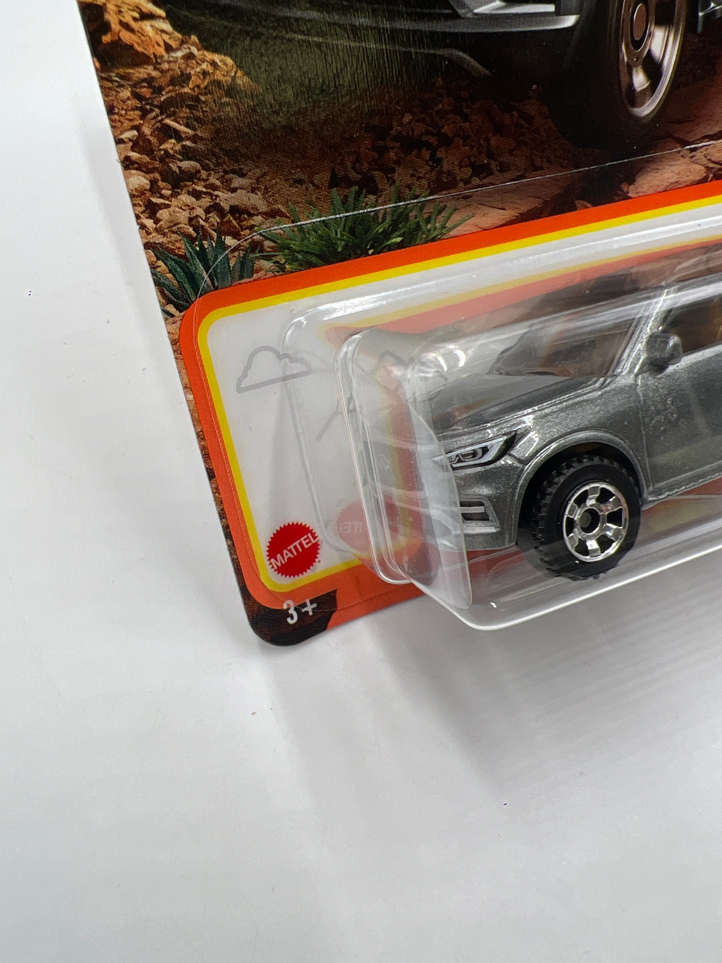 2024 Matchbox #33 2022 Infiniti QX80 Gray 212A