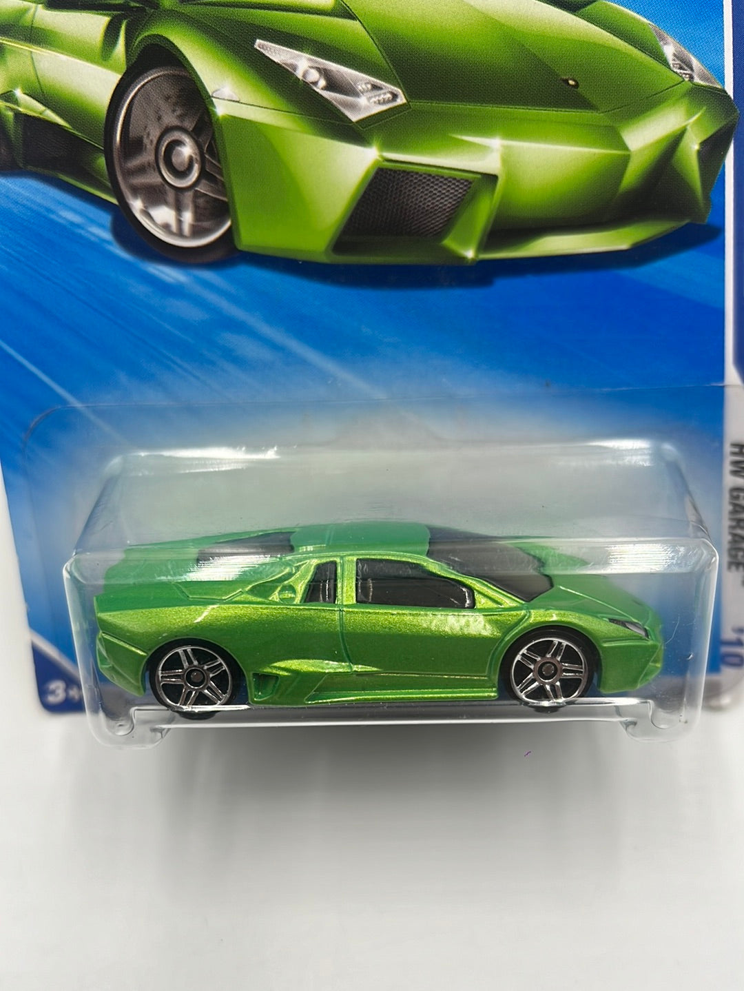 2010 Hot Wheels HW Garage Lamborghini Reventón Green 71/240 102A