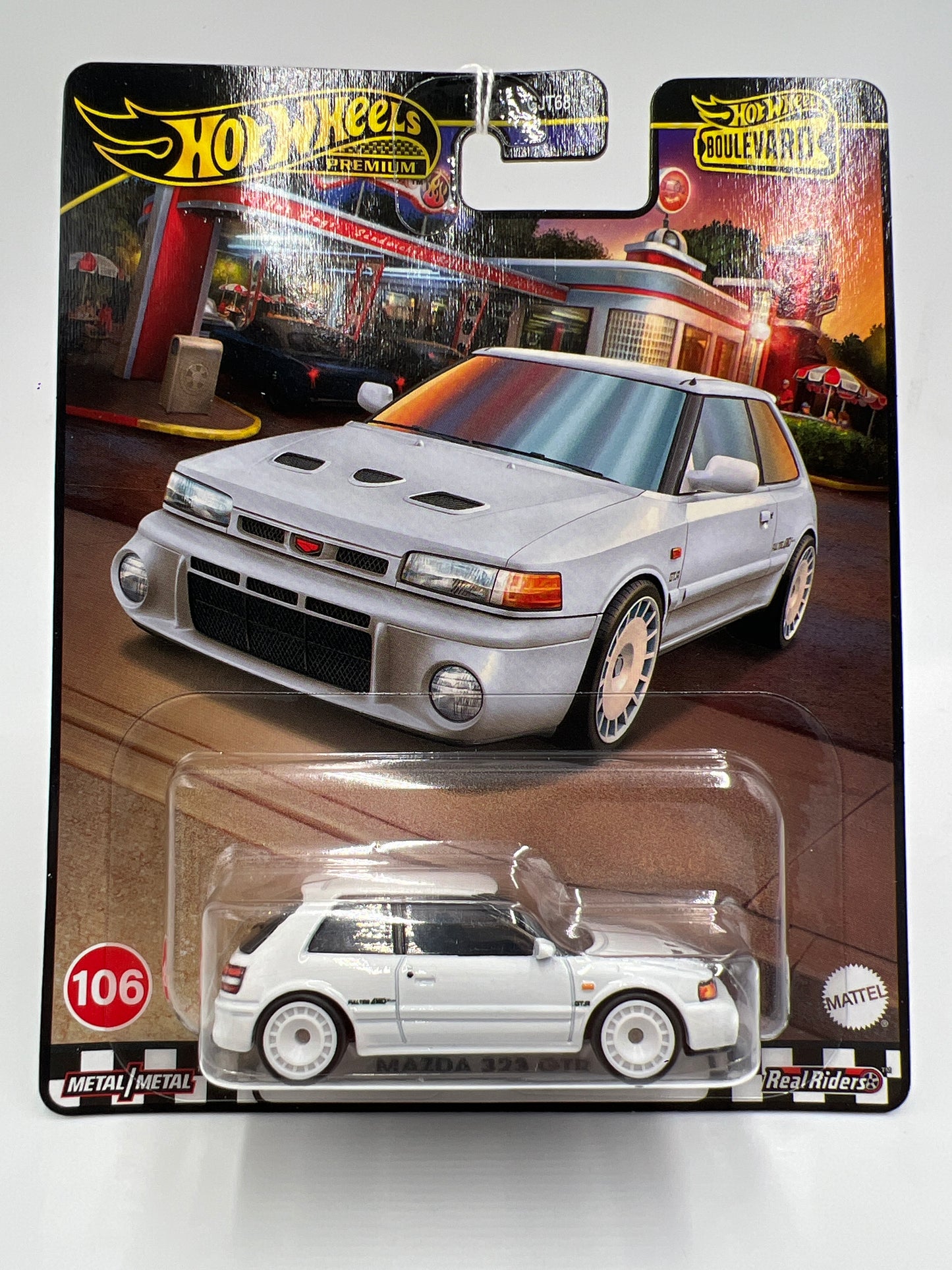 Hot Wheels Premium Boulevard #106 Mazda 323 GTR White 264G