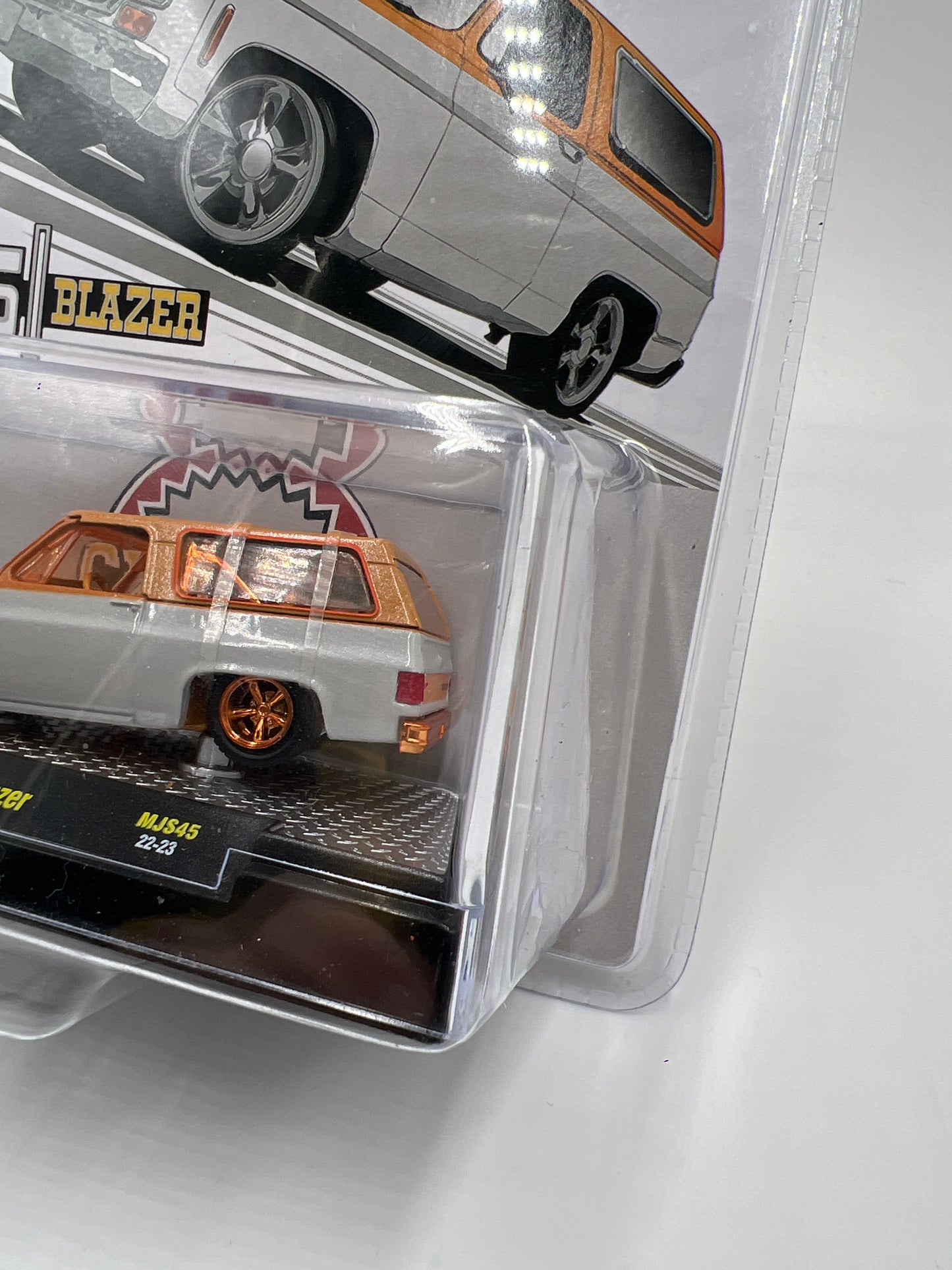 M2 Machines Mijo Exclusives CHASE 1973 Chevrolet K5 Blazer MJS45 See Description