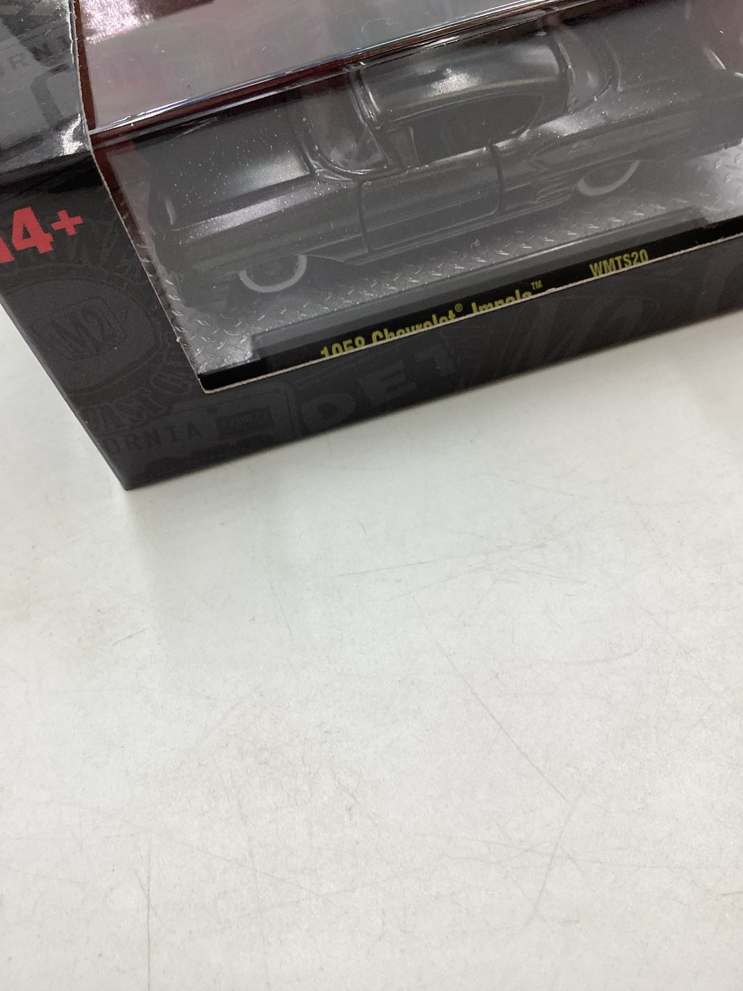 M2 Machines Special Edition Frozen Black Pearl 1958 Chevrolet Impala WMTS20
