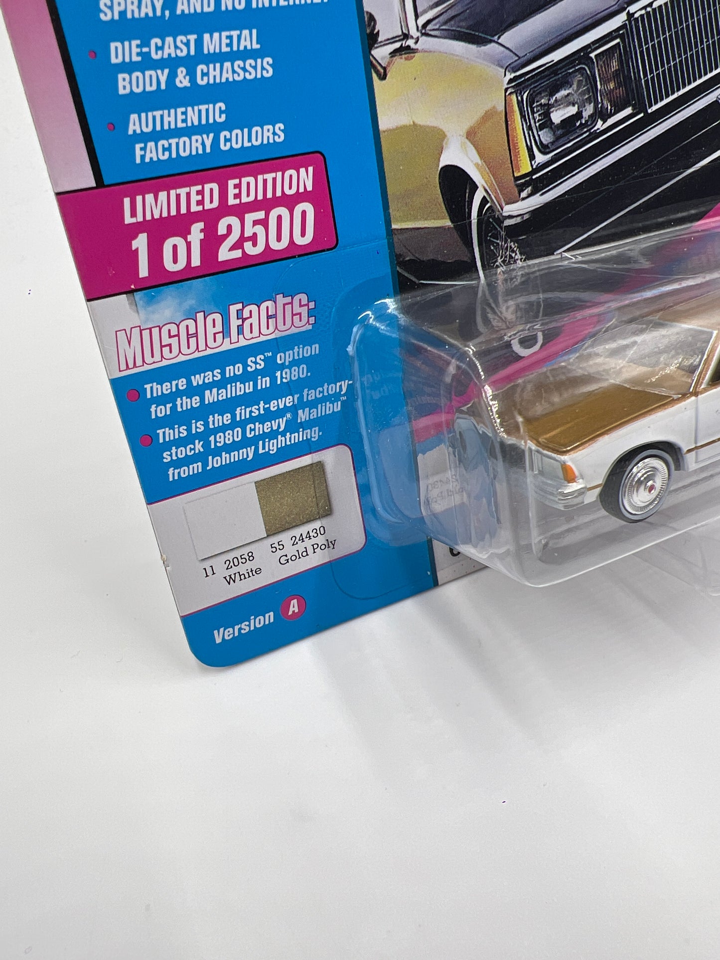 Johnny Lightning 80s Muscle Release 3 Version A 1/2500 1980 Chevy Malibu White/Gold