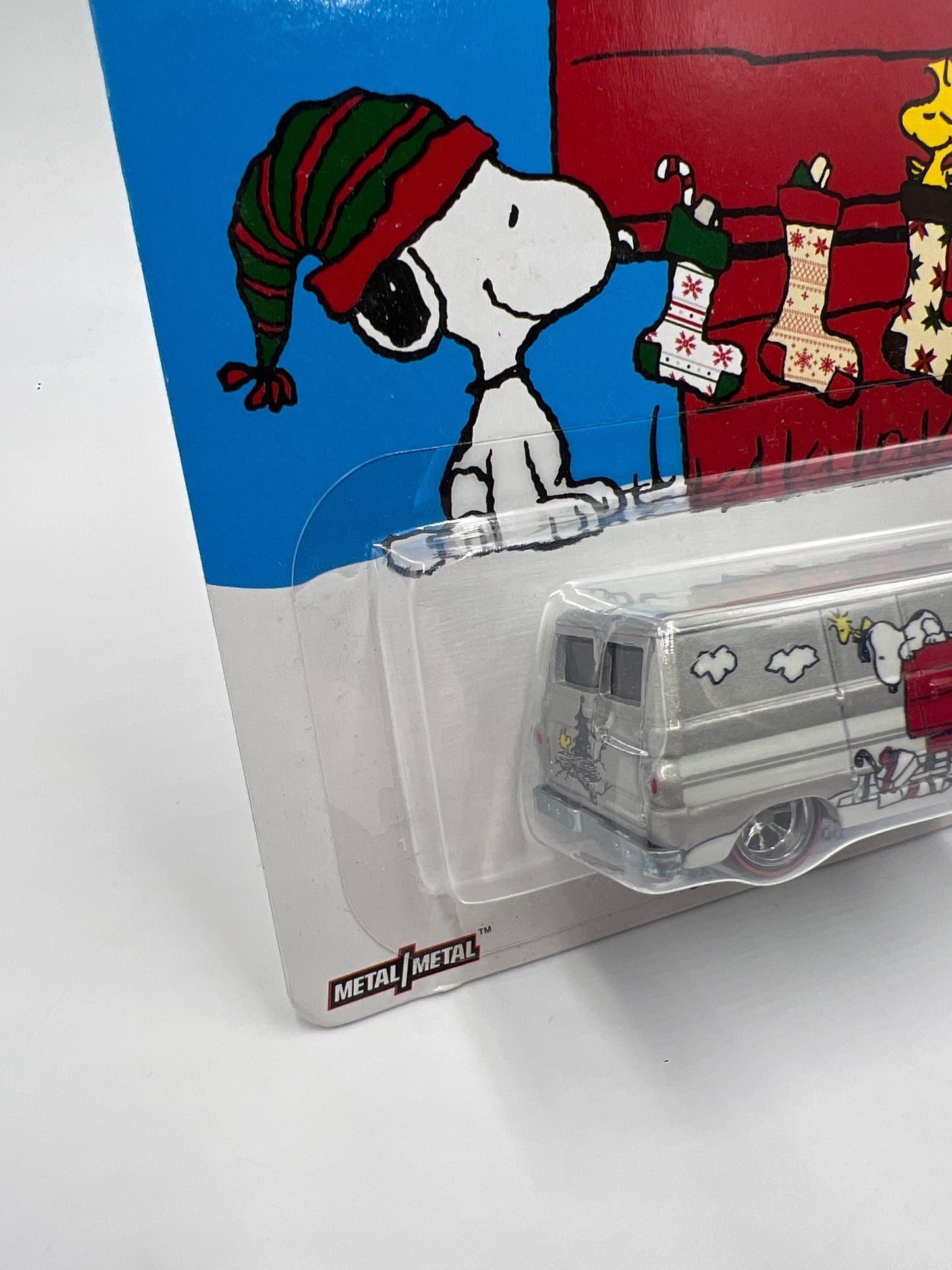 Hot Wheels Pop Culture Premium Peanuts 66 Dodge A100 Silver 272F