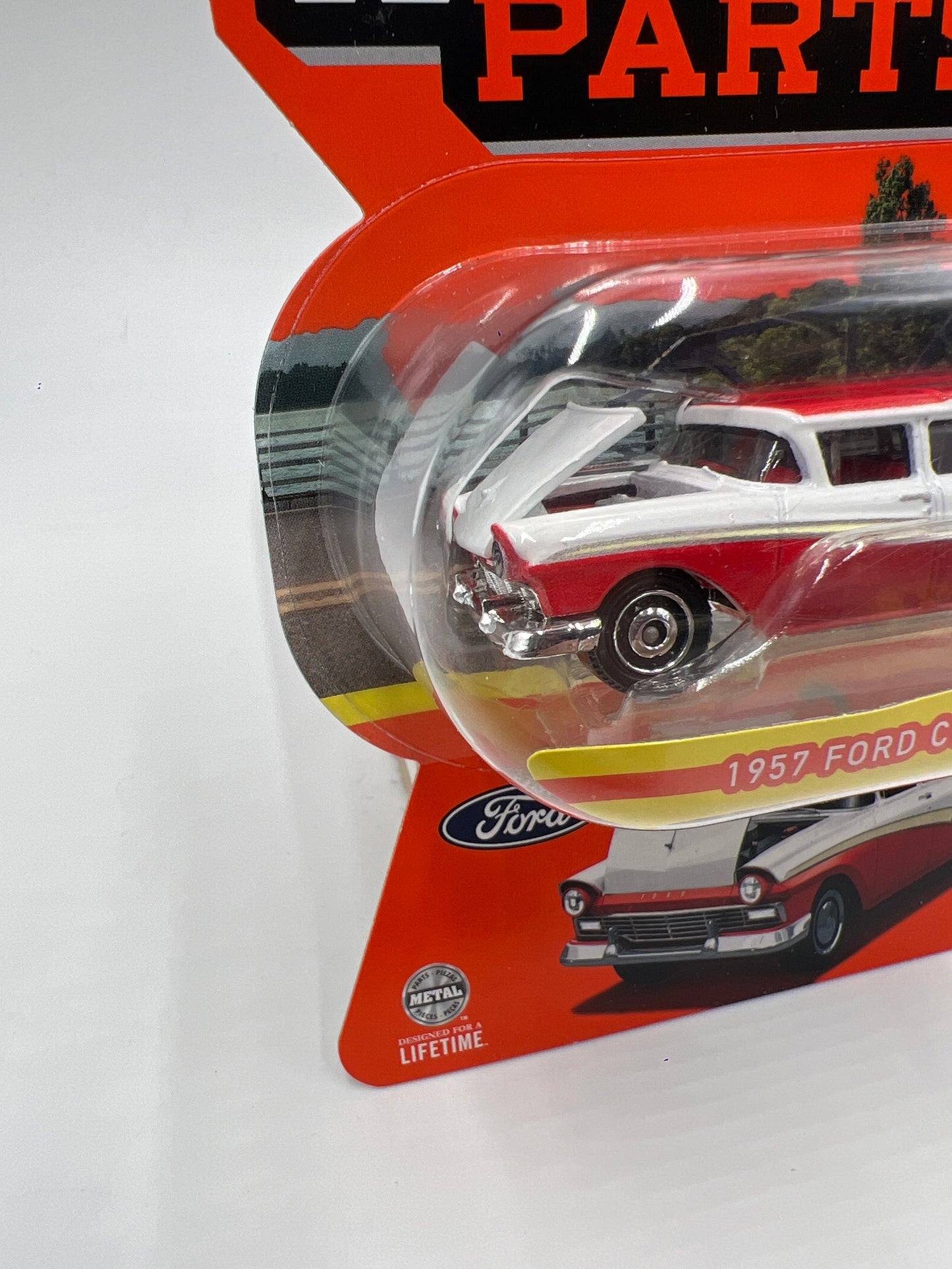 Matchbox Moving Parts #7 1957 Ford Country Sedan 164E