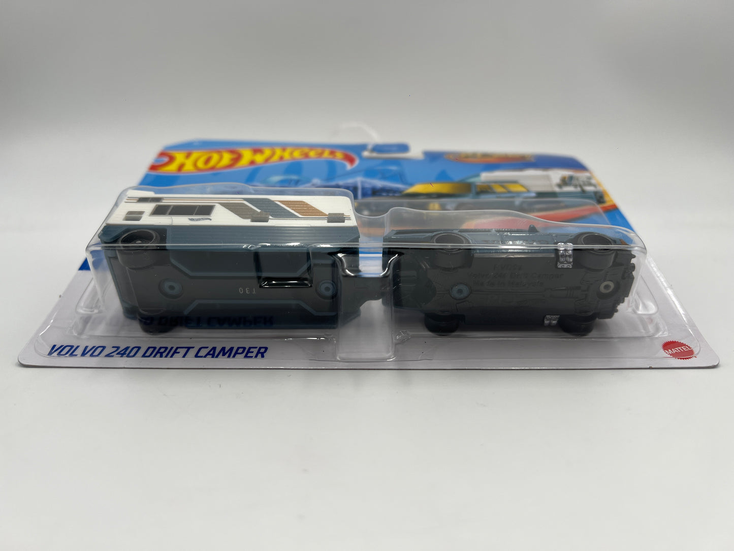 2024 Hot Wheels Track Fleet Volvo 240 Drift Camper SR