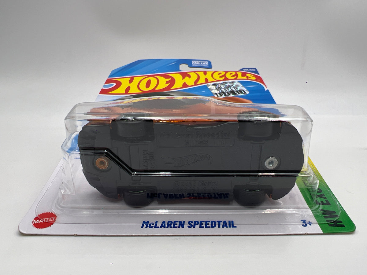 2025 Hot Wheels Factory Sealed Super Treasure Hunt & Mainline #209 McLaren Speedtail W/Protector
