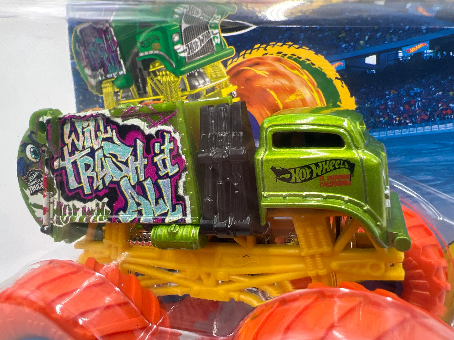 2025 Hot Wheels Monster Trucks Freestyle Wreckers #1 Will Trash It All Green 128E