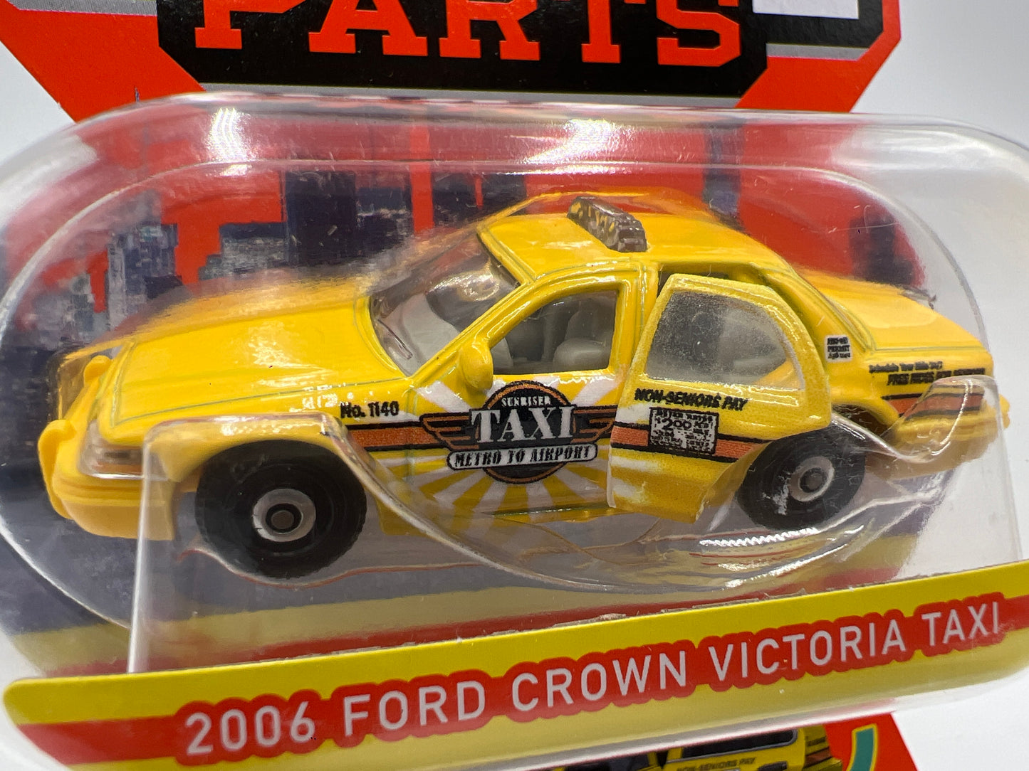 Matchbox Moving Parts #3 2006 Ford Crown Victoria Taxi Yellow 167o