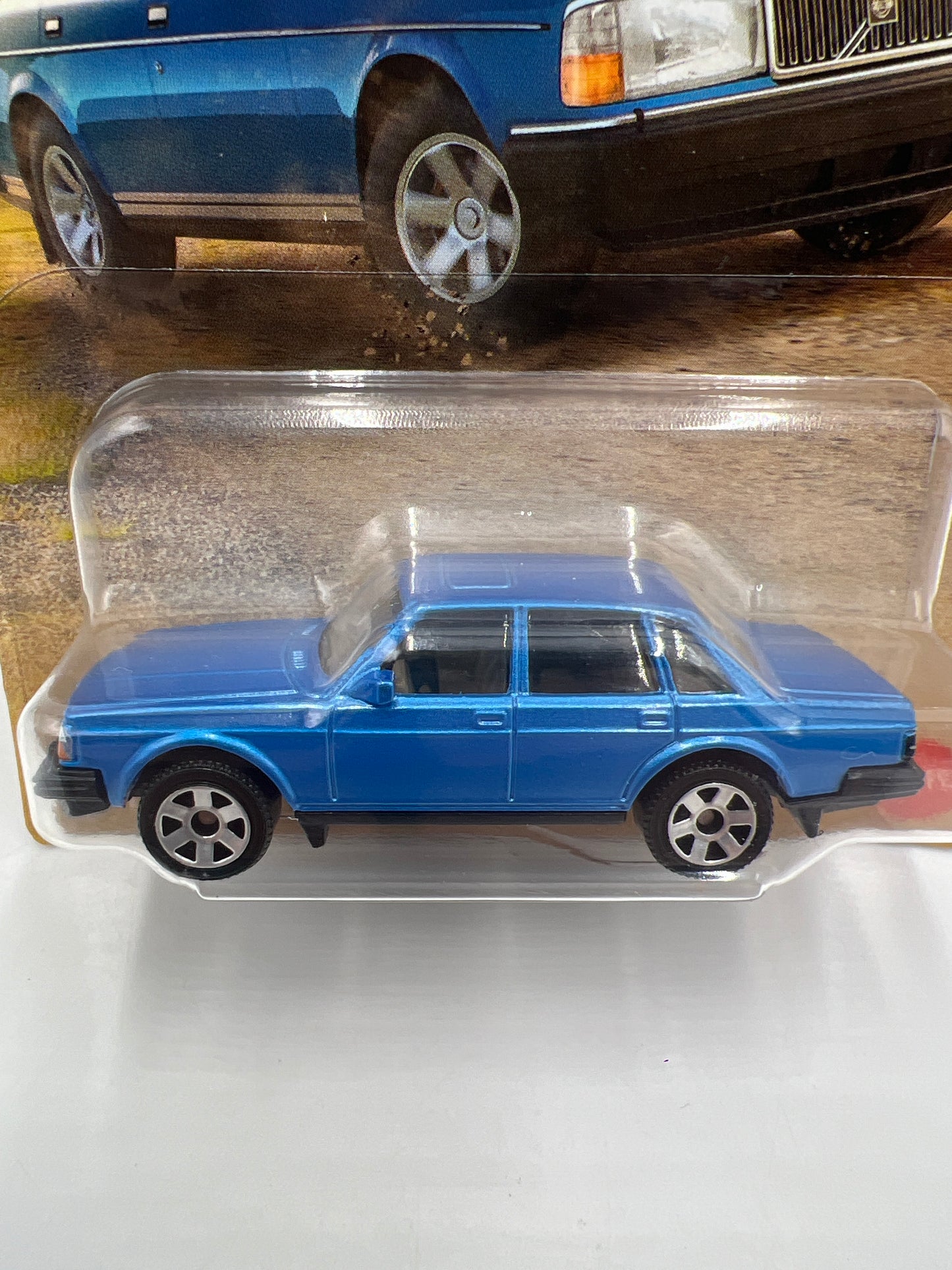 2025 Matchbox European Series #1 1986 Volvo 240 Blue 163F
