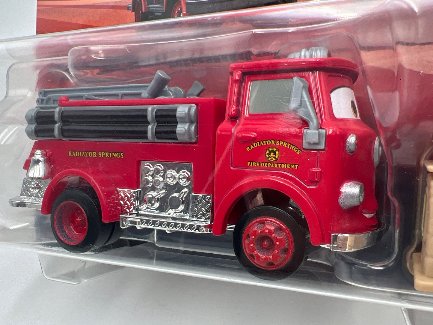 Disney Pixar Cars 2 Pack Red & Stanley