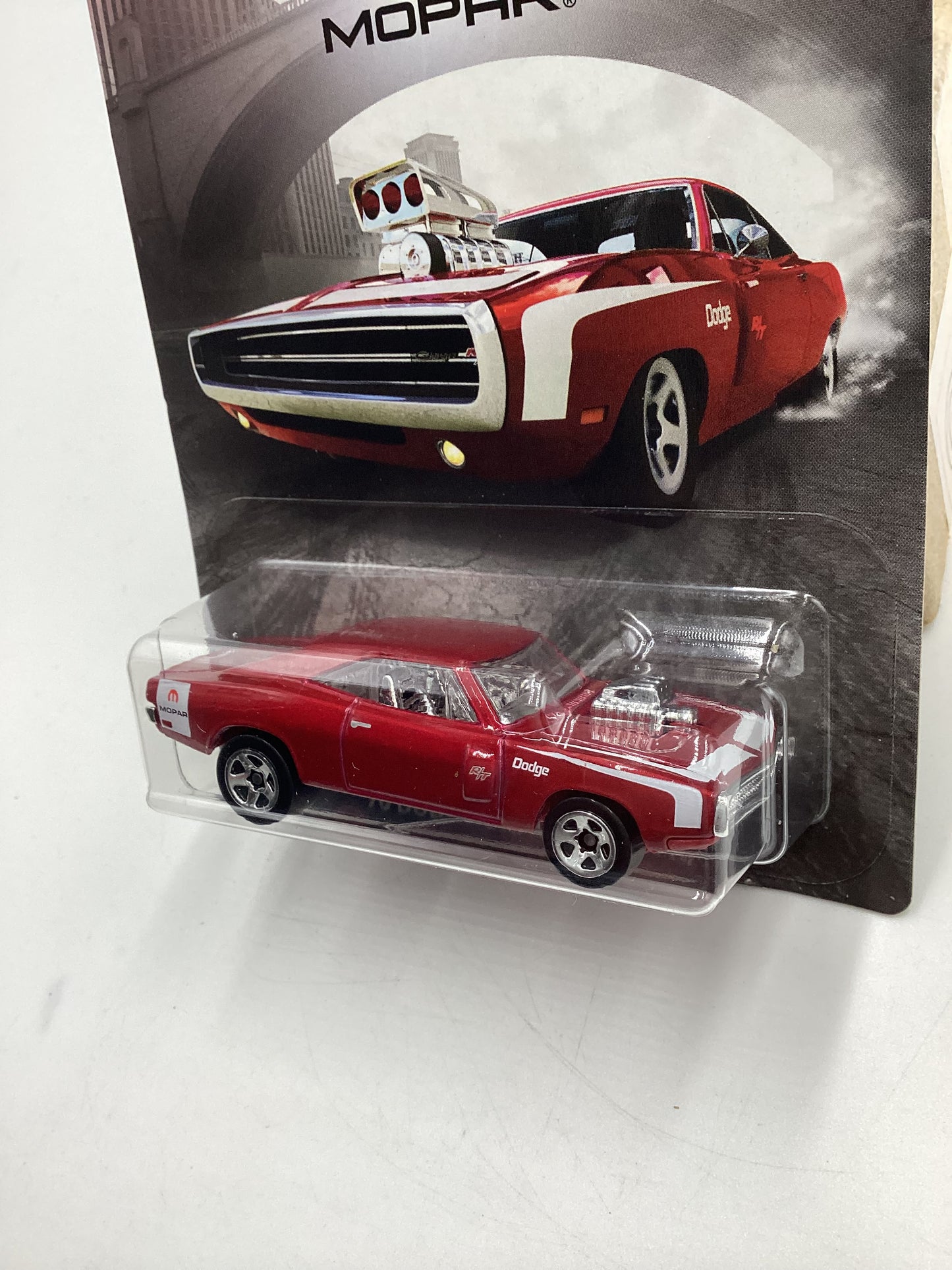 Hot wheels Exclusive Mopar Series #7 70 Dodge Challenger (Charger Misprint) R/T Red