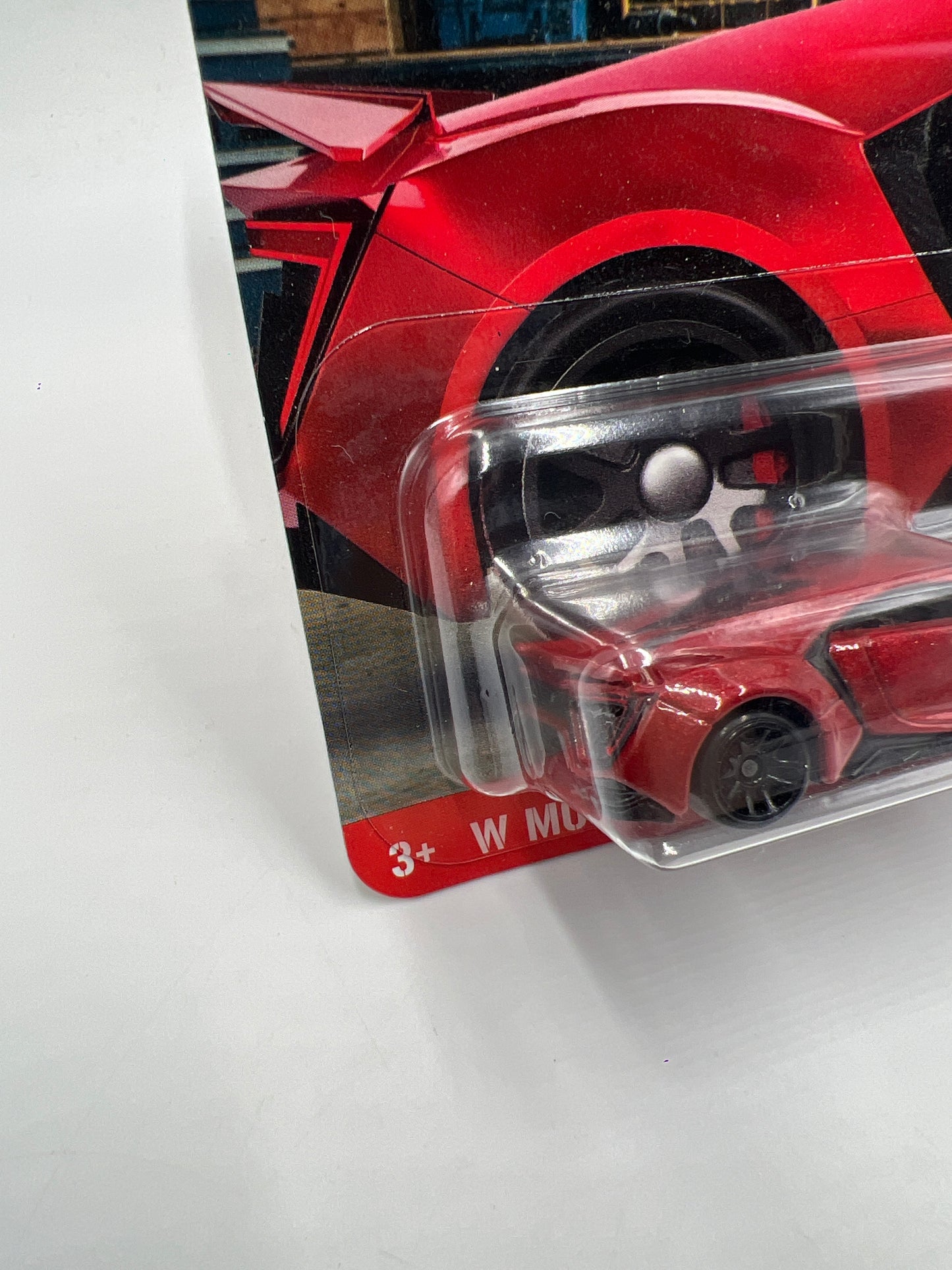 Hot Wheels Fast and Furious Dominic Toretto #3 W Motors Lykan Hypersport Red 70D