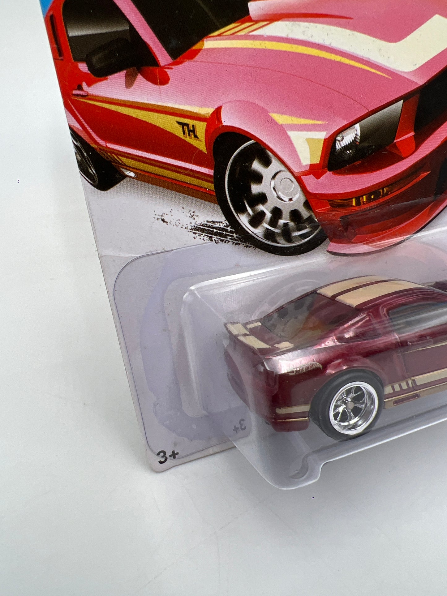 2014 Hot Wheels Super Treasure Hunt #95 07 Ford Mustang Red W/Protector