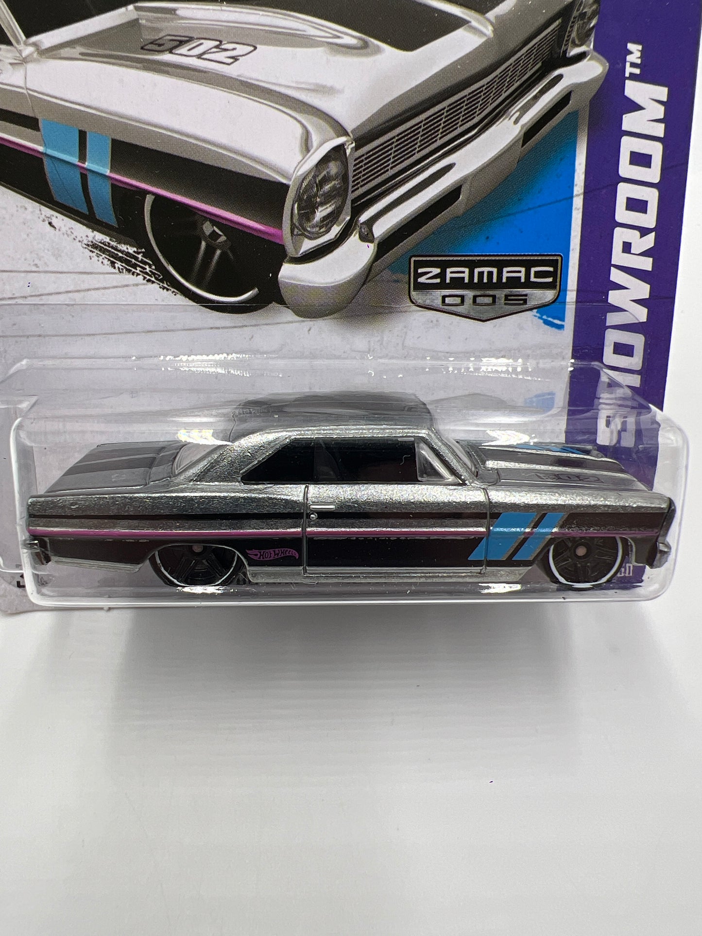 2013 Hot Wheels Walmart Exclusive Zamac 5 #231 66 Chevy Nova 148C