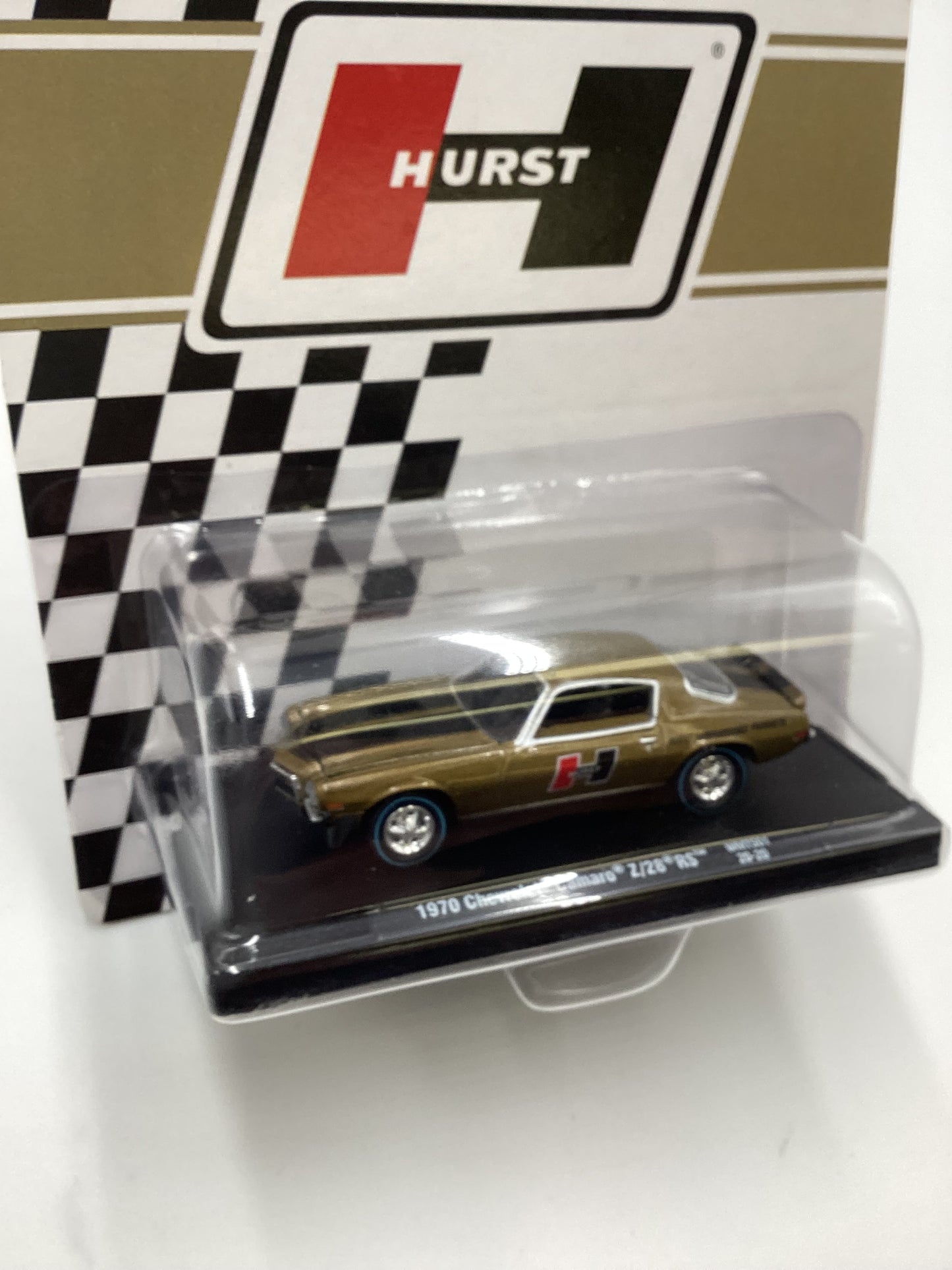 M2 Machines Auto Drivers Hurst 1970 Chevrolet Camaro Z/28 RS Gold WMTS01 Walmart Exclusive 198A