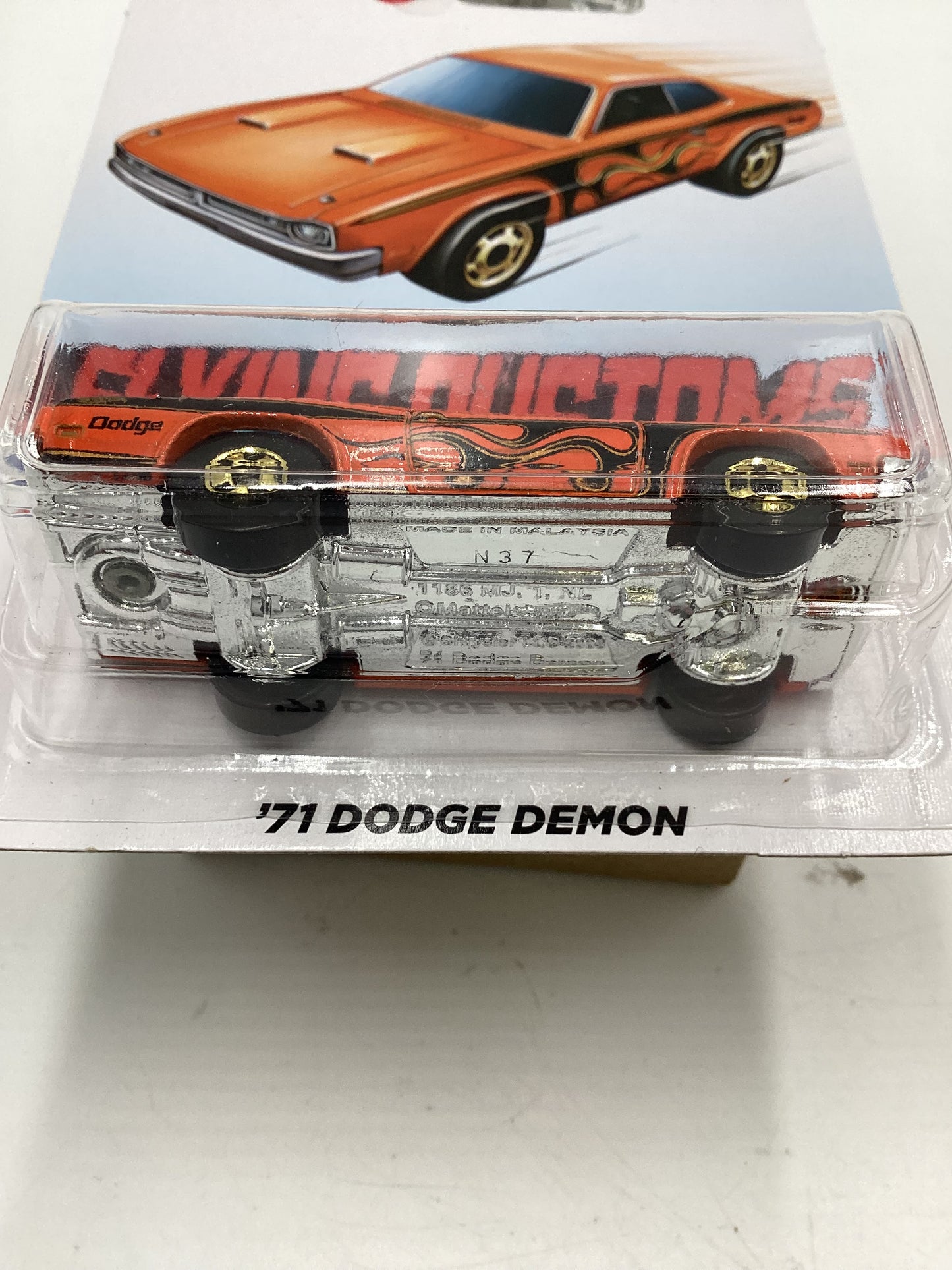 Hot Wheels Target Exclusive Flying Customs 71 Dodge Demon Orange 155D