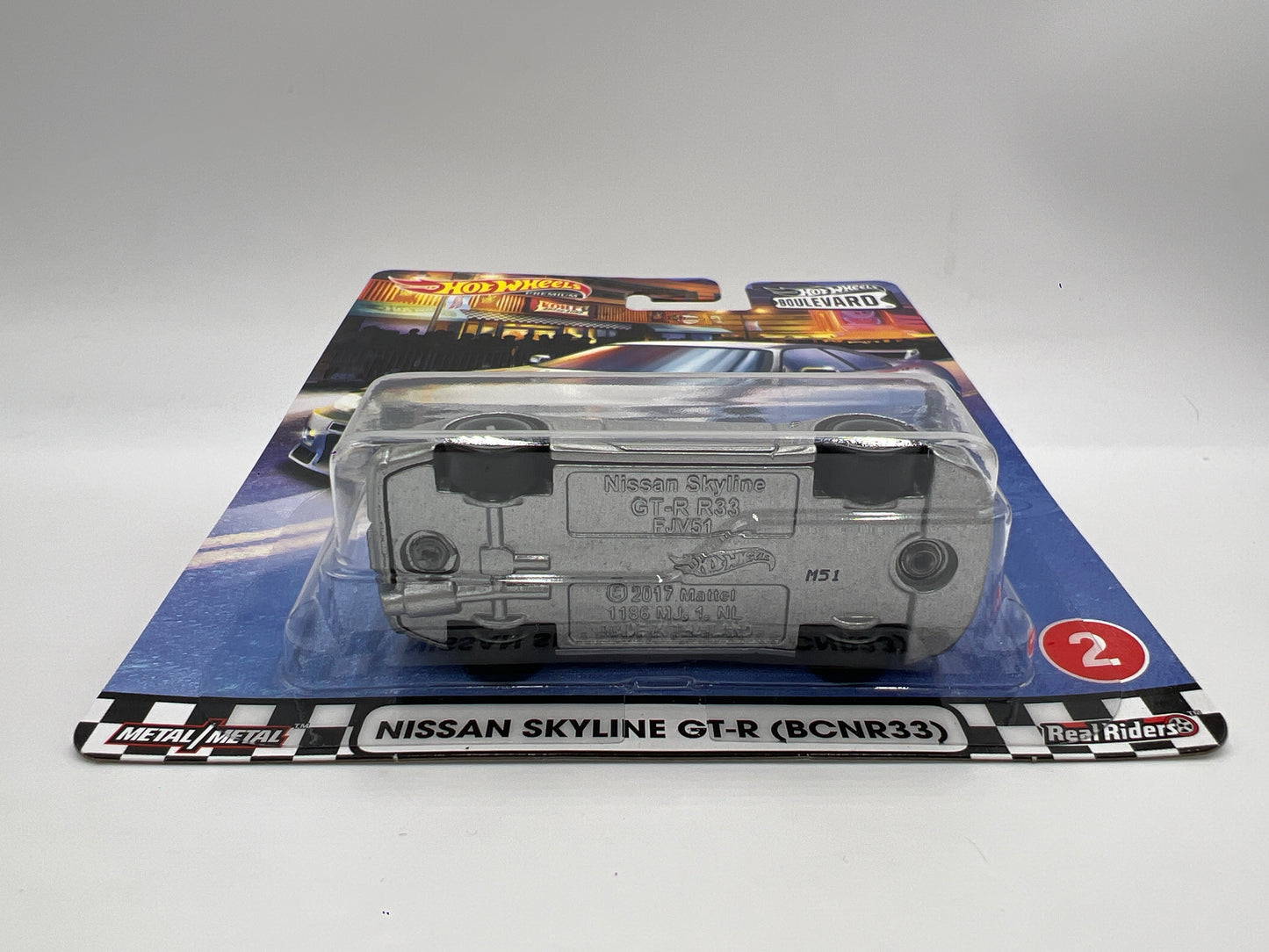 Hot Wheels Premium Boulevard #2 Nissan Skyline GT-R BCNR33 Silver Nismo W/Protector 1