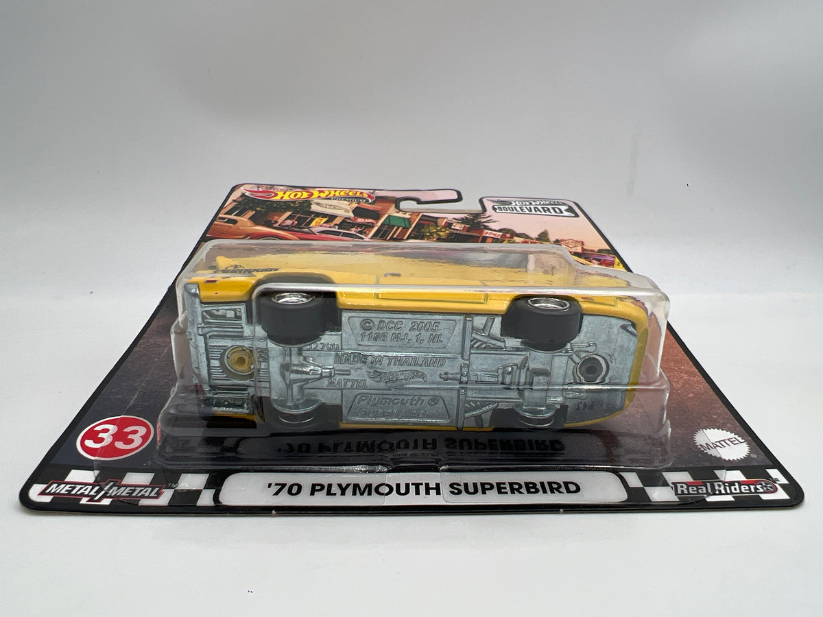 Hot Wheels Premium Boulevard #33 70 Plymouth Superbird Yellow W/Protector