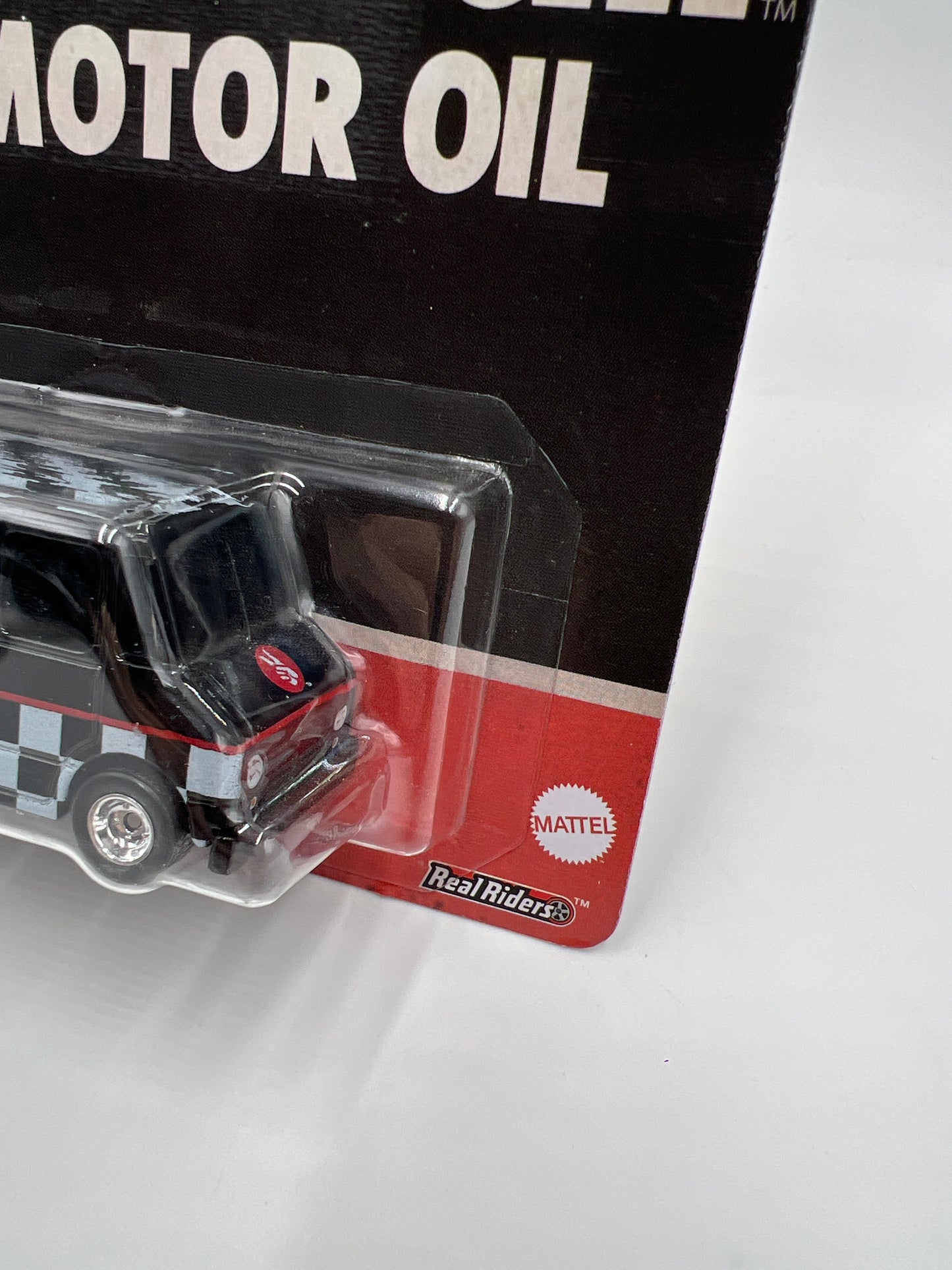 Hot Wheels Premium Vintage Oil #3 Combat Medic Black Kendall 243i