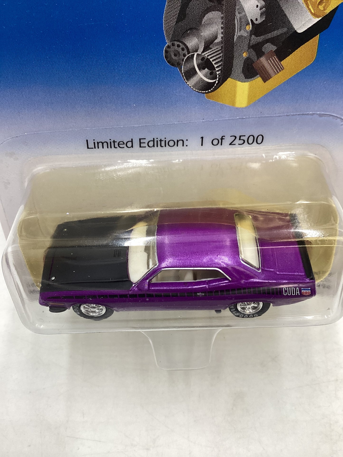Johnny Lightning Mopar Madness 70 Cuda Purple 1/2500 190E