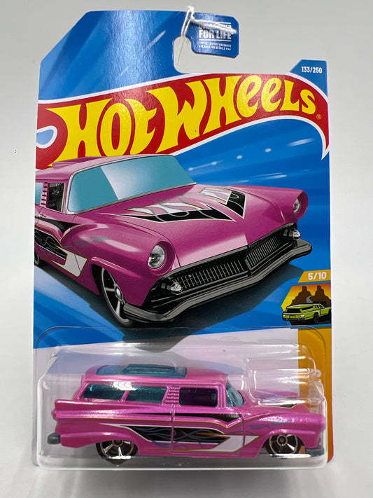 2026 Hot Wheels F Case #133 8 Crate Pink