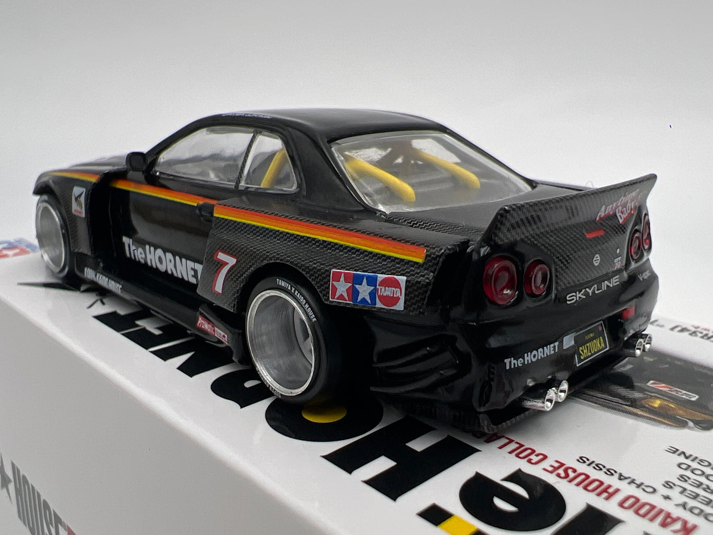 Mini GT x Kaido House #093 Nissan Skyline GT-R R34 The Hornet