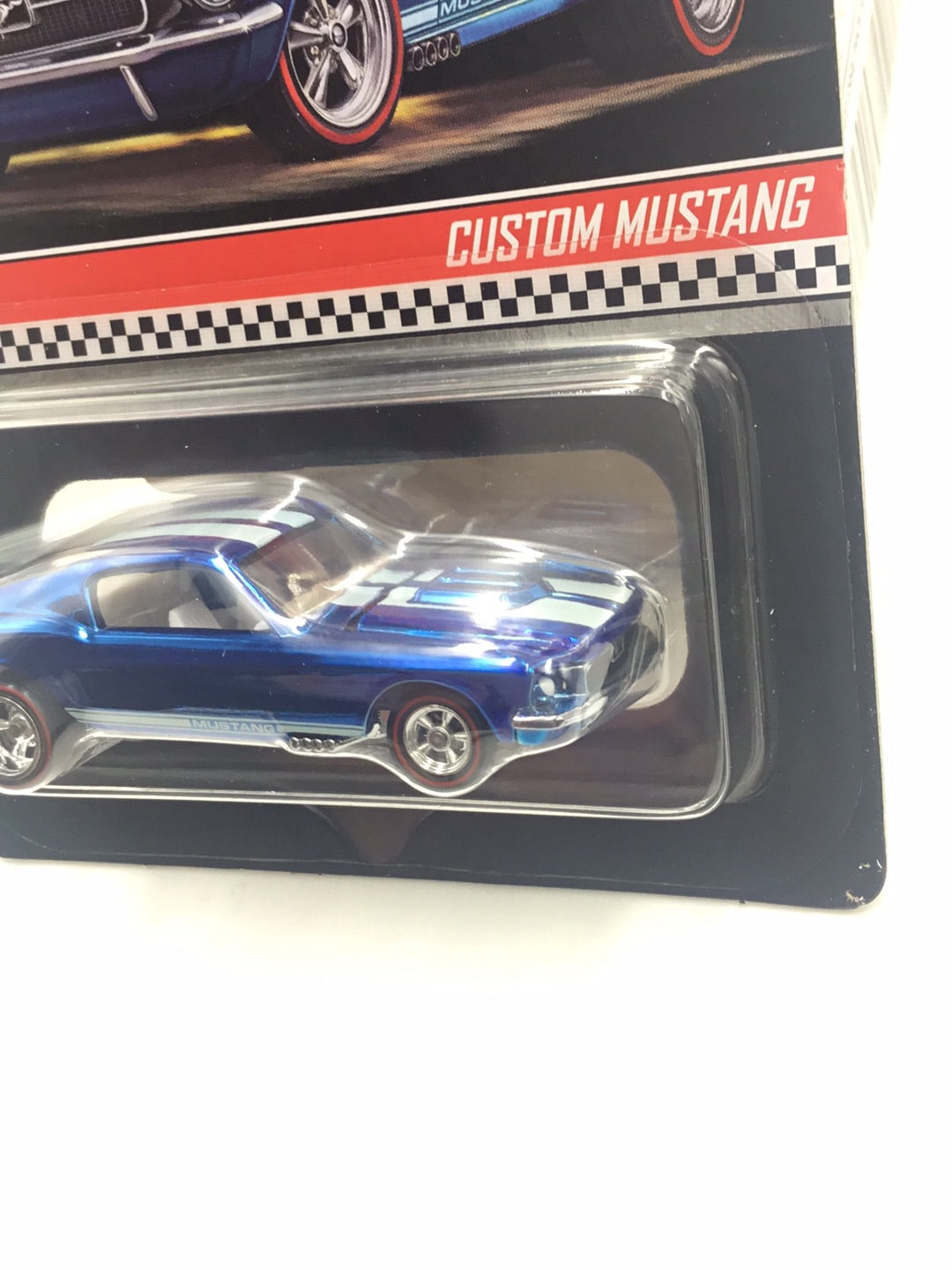 Hot wheels redline club Custom Mustang 11486/12500 with protector