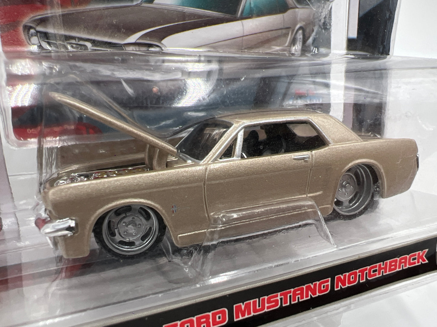 Maisto G Ridez 1965 Ford Mustang Notchback Gold 182H