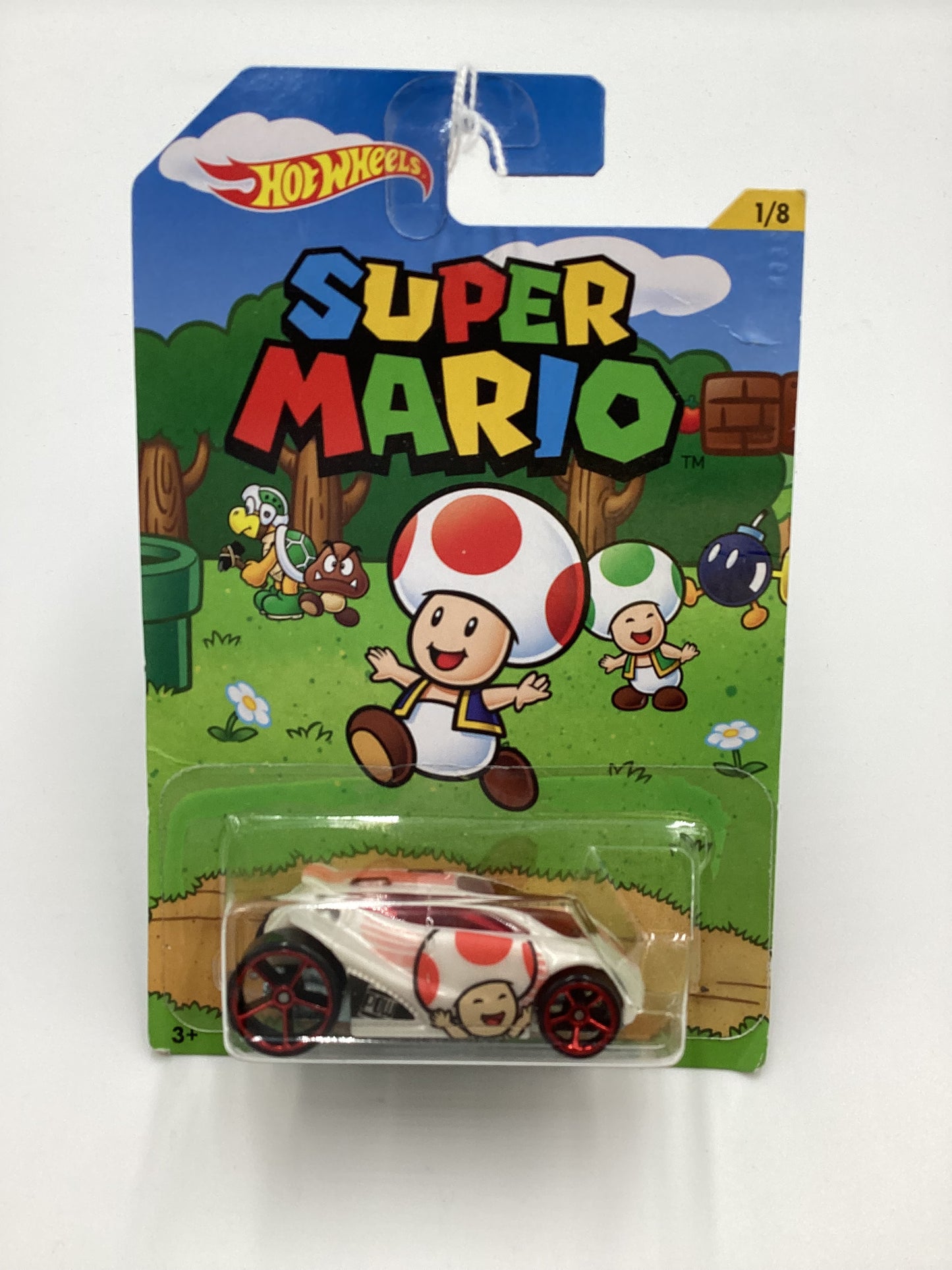 2016 Hot Wheels Super Mario #1 Vandetta White Toad 157A