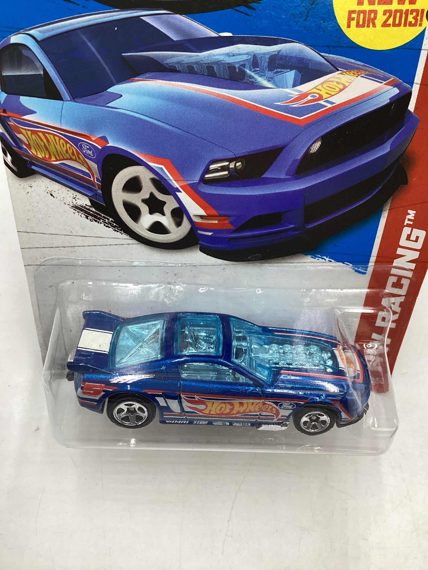 2013 Hot Wheels #106 13 Ford Mustang GT 22H