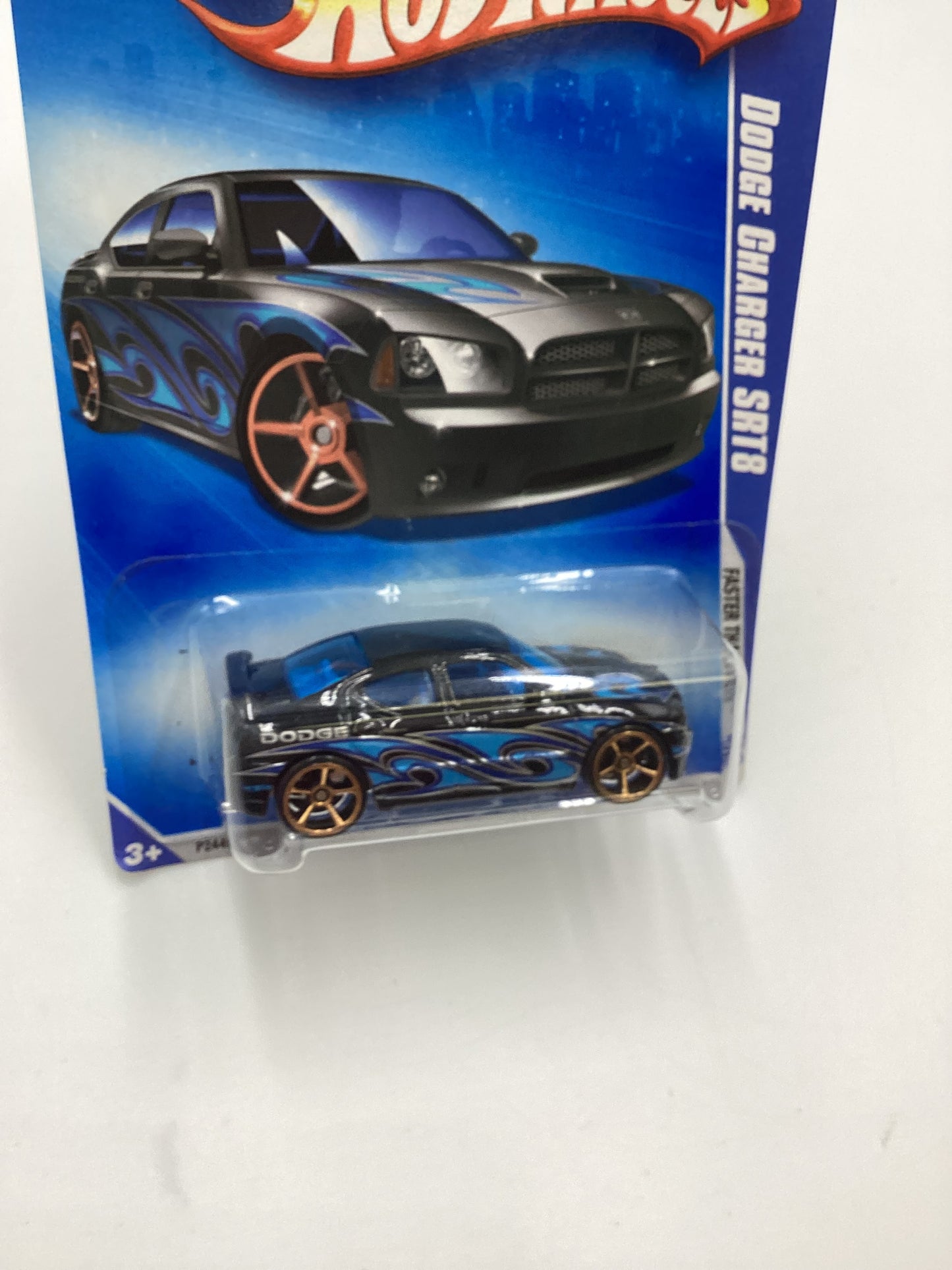 2009 Hot Wheels #129 Dodge Charger SRT8 Black Battle Force 5 Card 38C