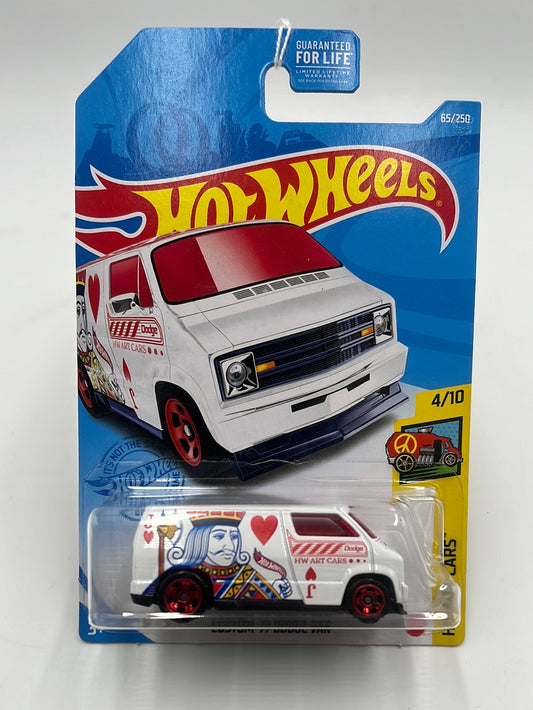 Hot Wheels 2021 Treasure Hunt Custom 77 Dodge Van #65 276D