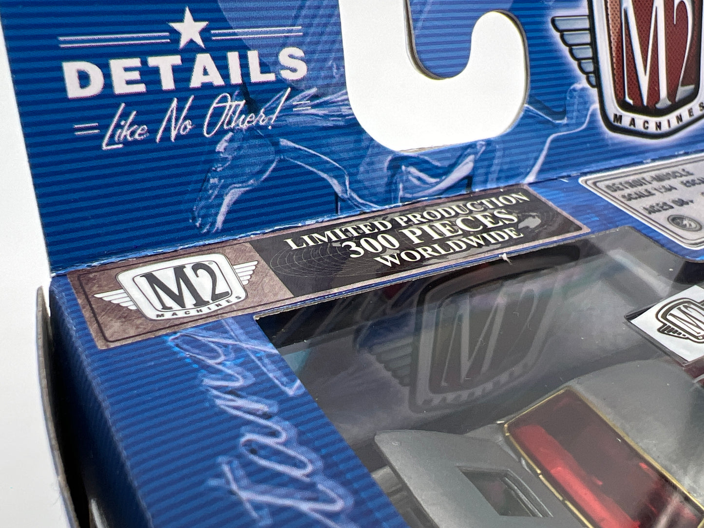M2 Machines FL01 Fun Lines Exclusive RAW CHASE 1/300 1966 Ford Mustang Fastback 2+2