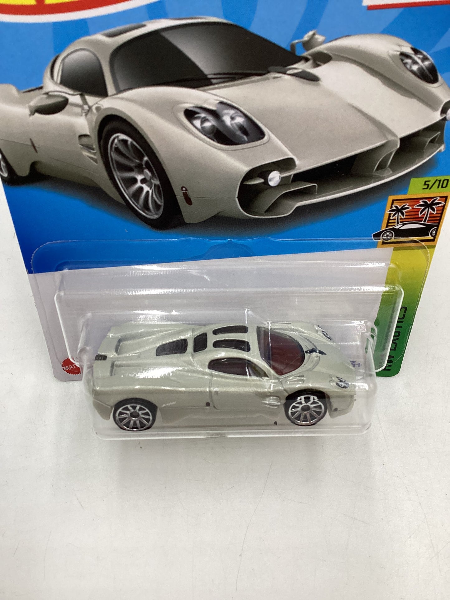 2024 Hot Wheels #205 Pagani Utopia 103H