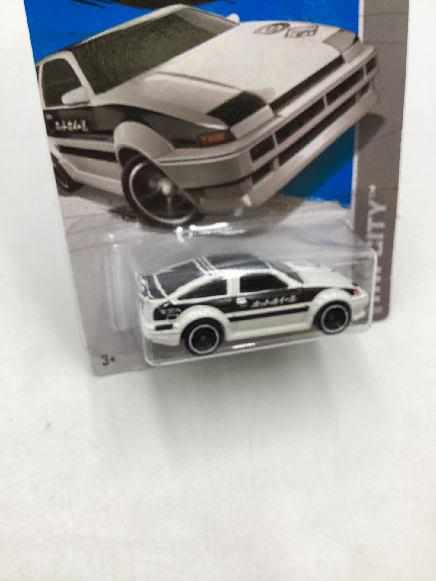 2013 Hot wheels #23 Toyota AE 86 Corolla White 95B